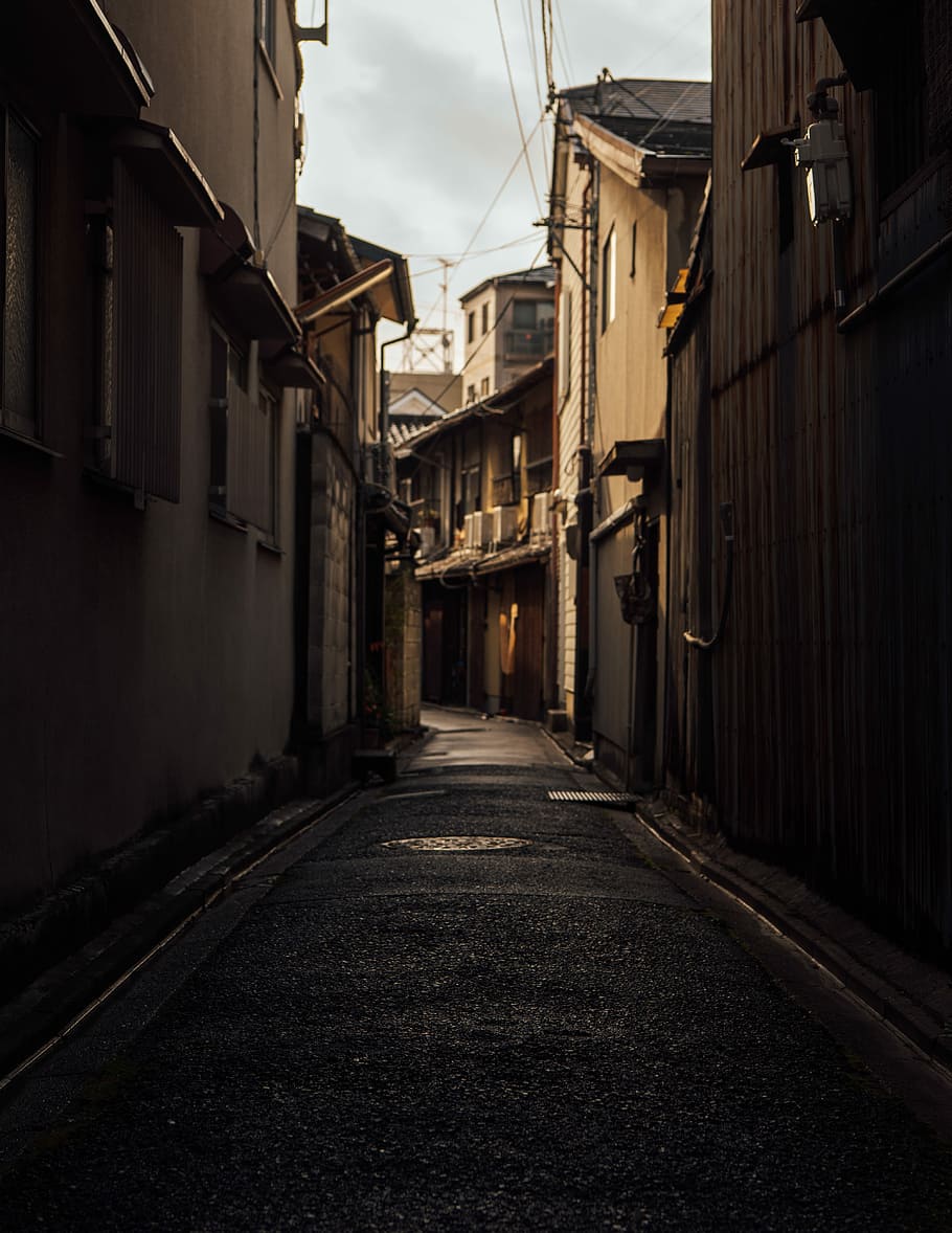 The alley