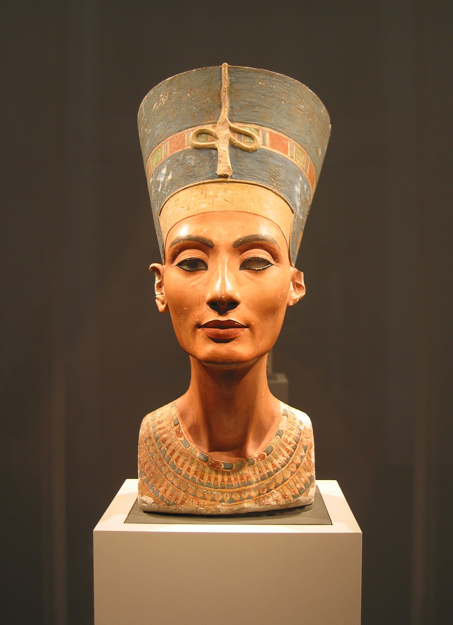 Nefertiti head bust, sculpture, berlin, puree, artwork, stone figure