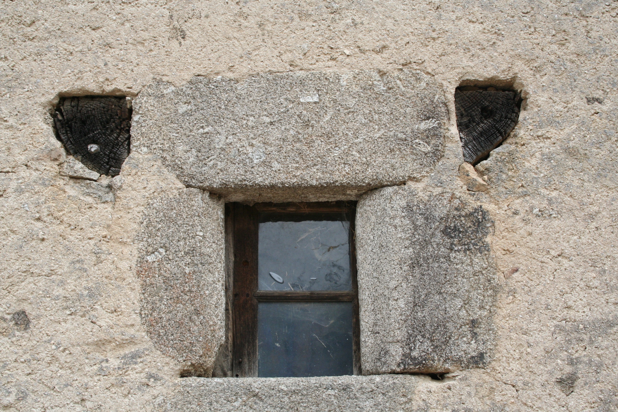 architecture, wall, building, sheep, no people, built structure