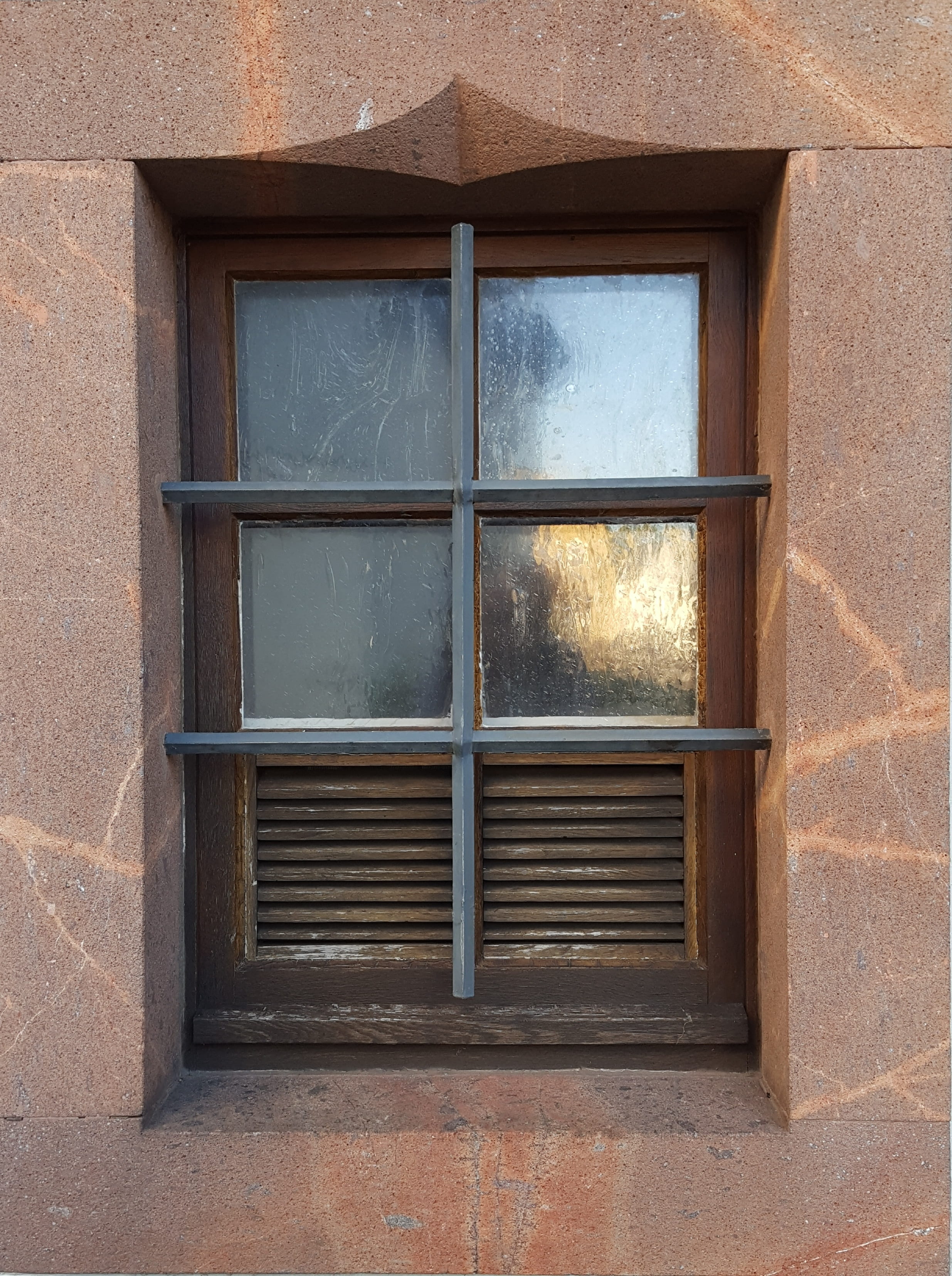window, grid, stone frame, brown, historically, architecture