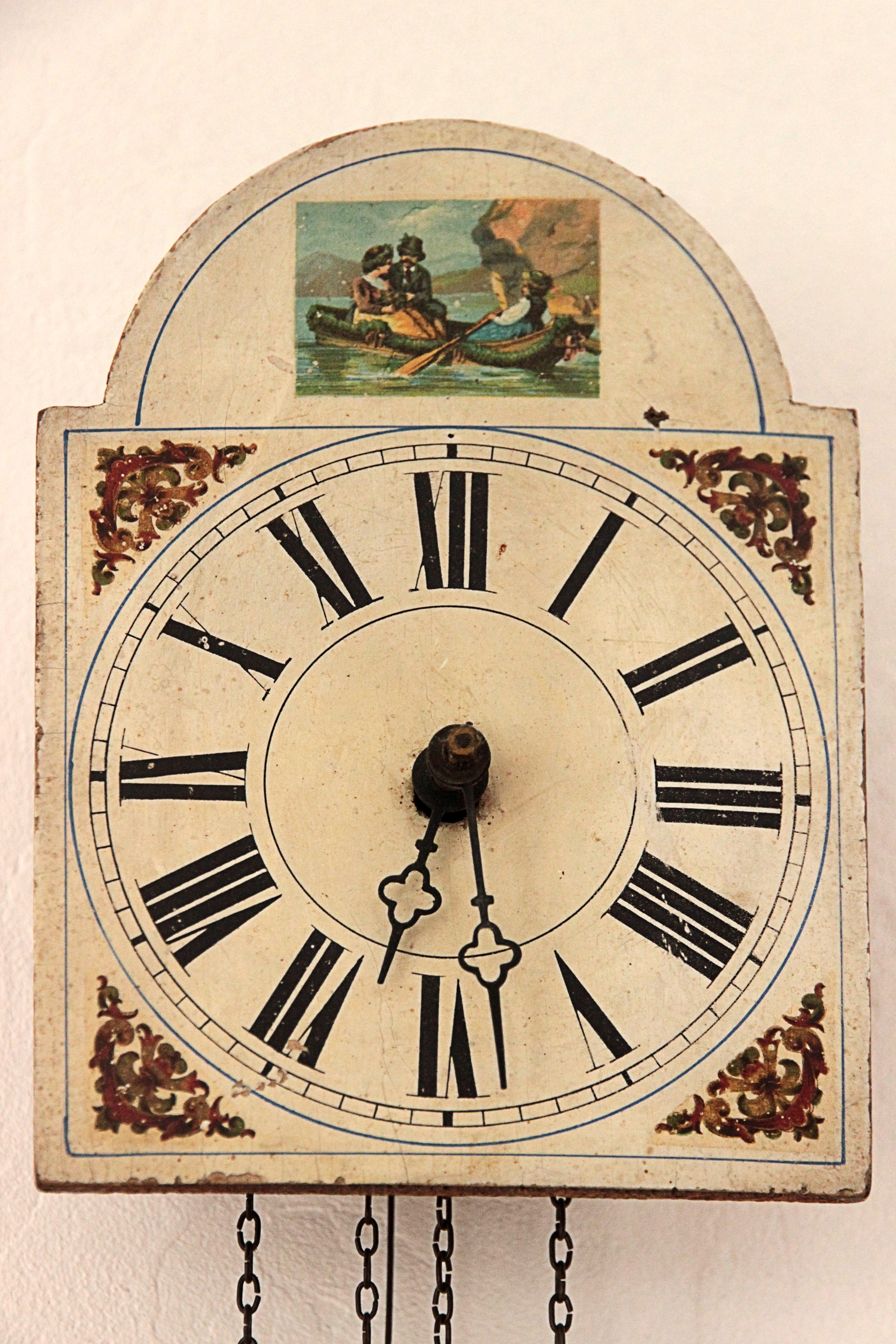 Clock Face, Face, Shield, shield clock, pendulum clock, time