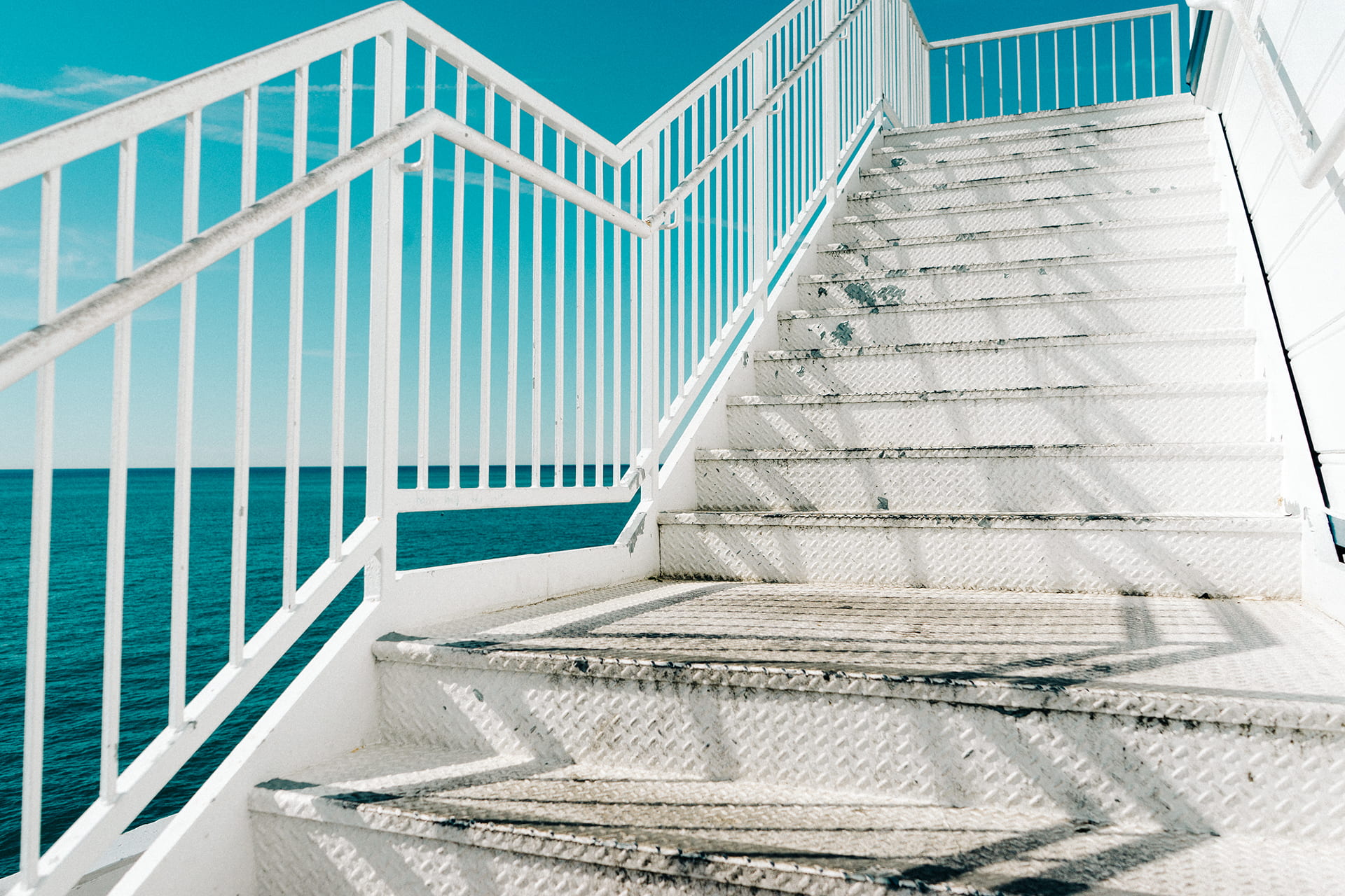 stairs, architecture, staircase, built structure, railing, no people