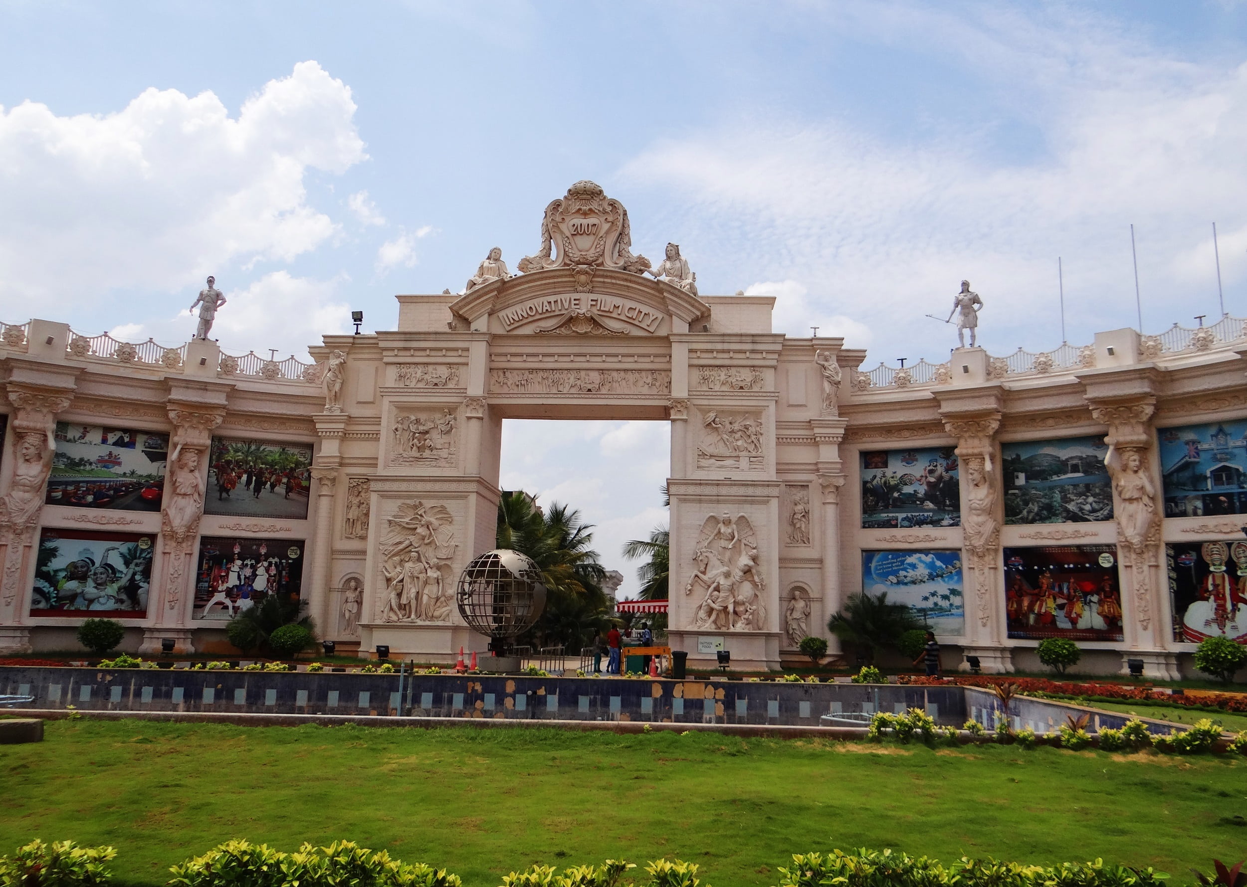 Free download | HD wallpaper: film city, entrance, gate, structure ...