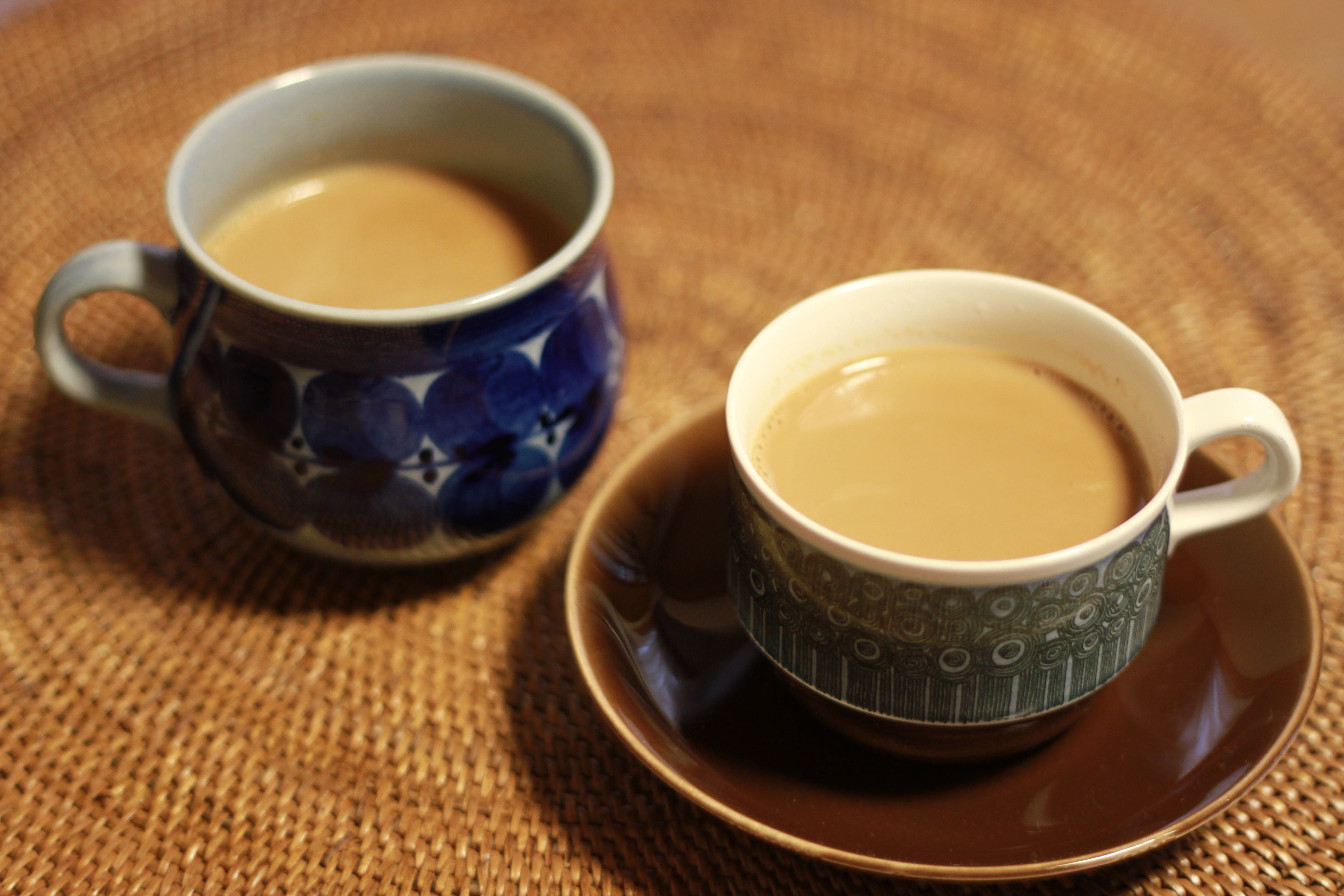 blue and gray ceramic cups, chai, tea, tea cup, coffee cup, tea with milk