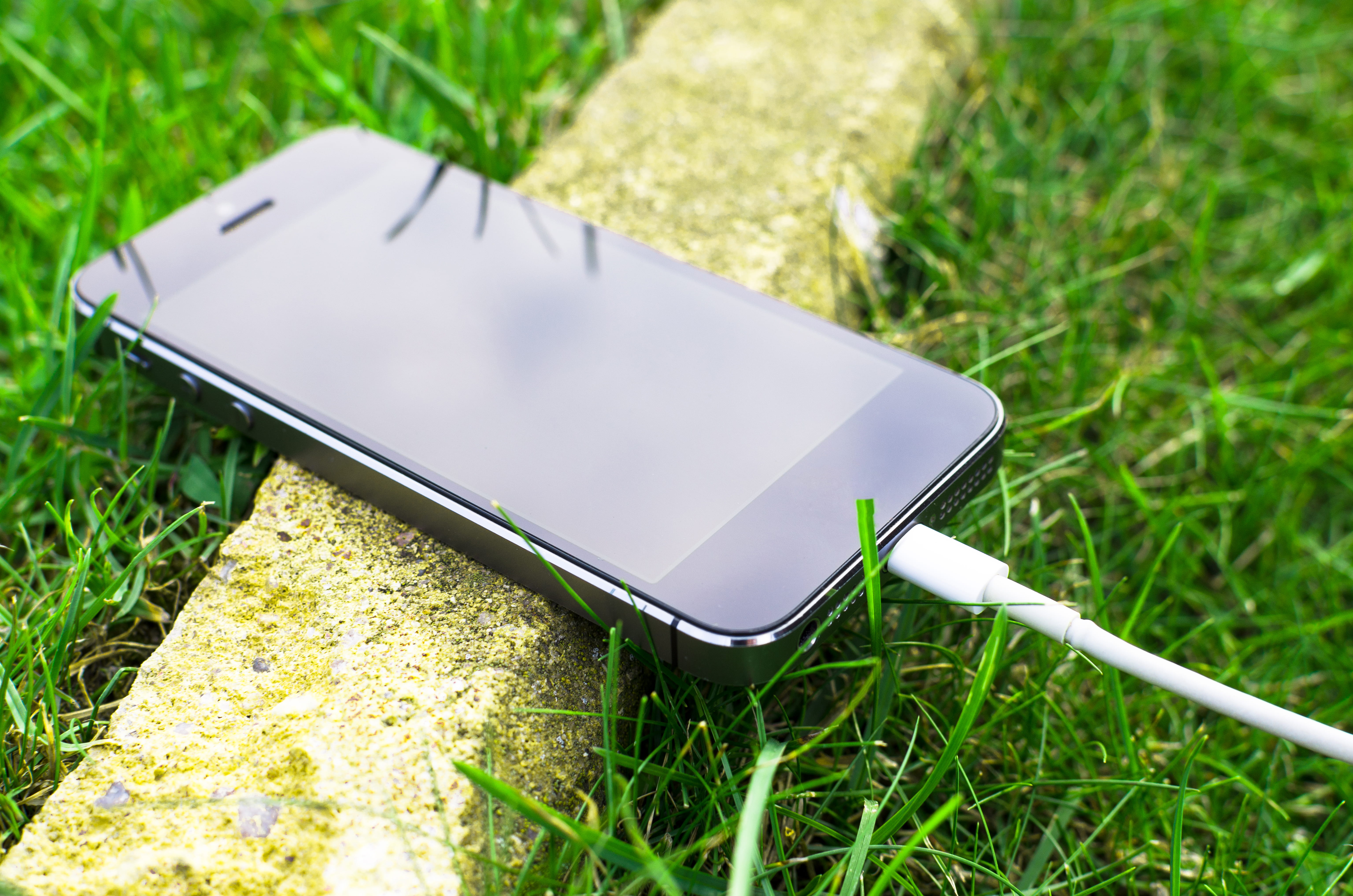 iphone, smartphone, cable, connection, cellphone, device, electronics