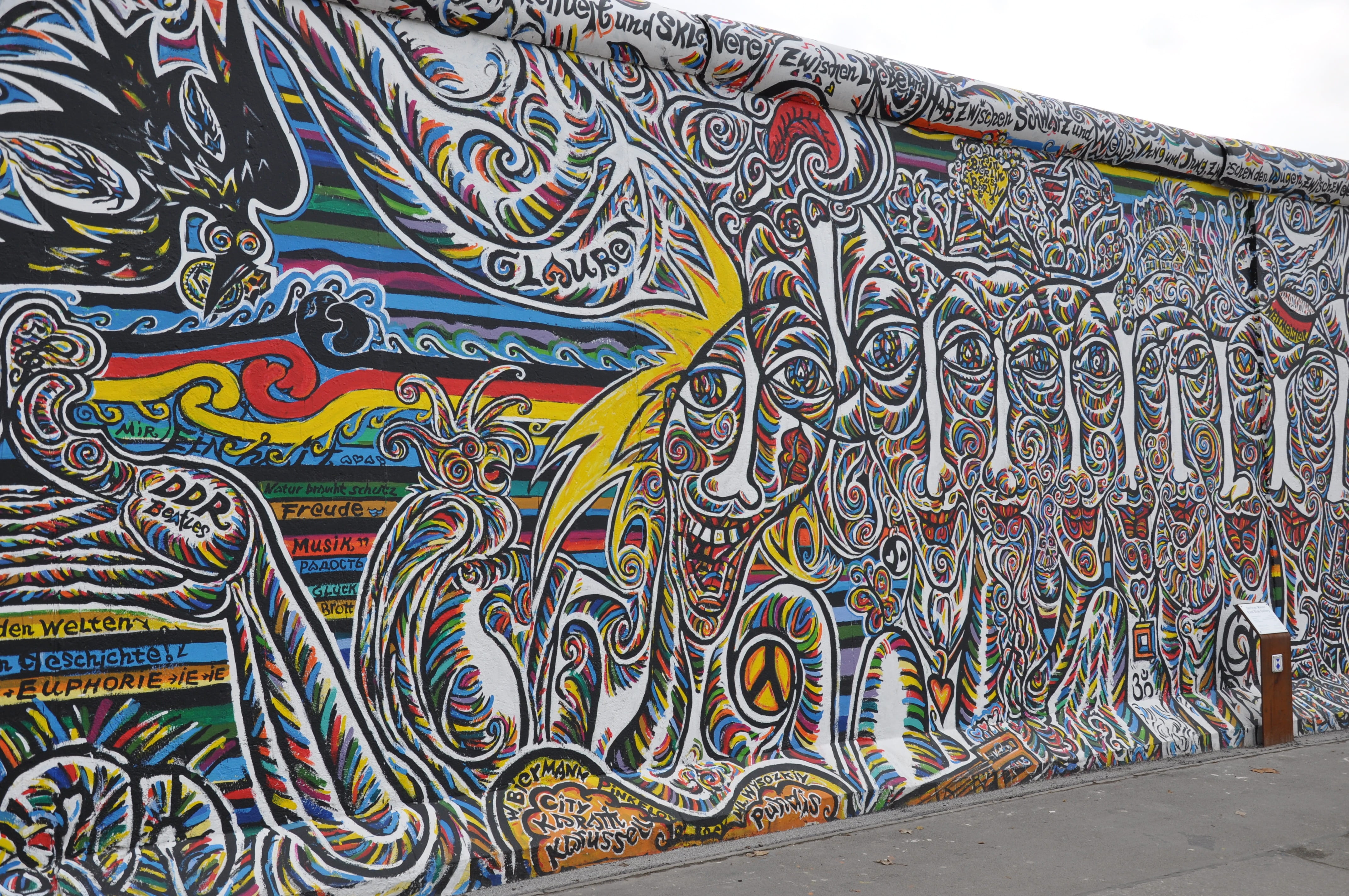 berlin wall, graphite, multi colored, art and craft, pattern