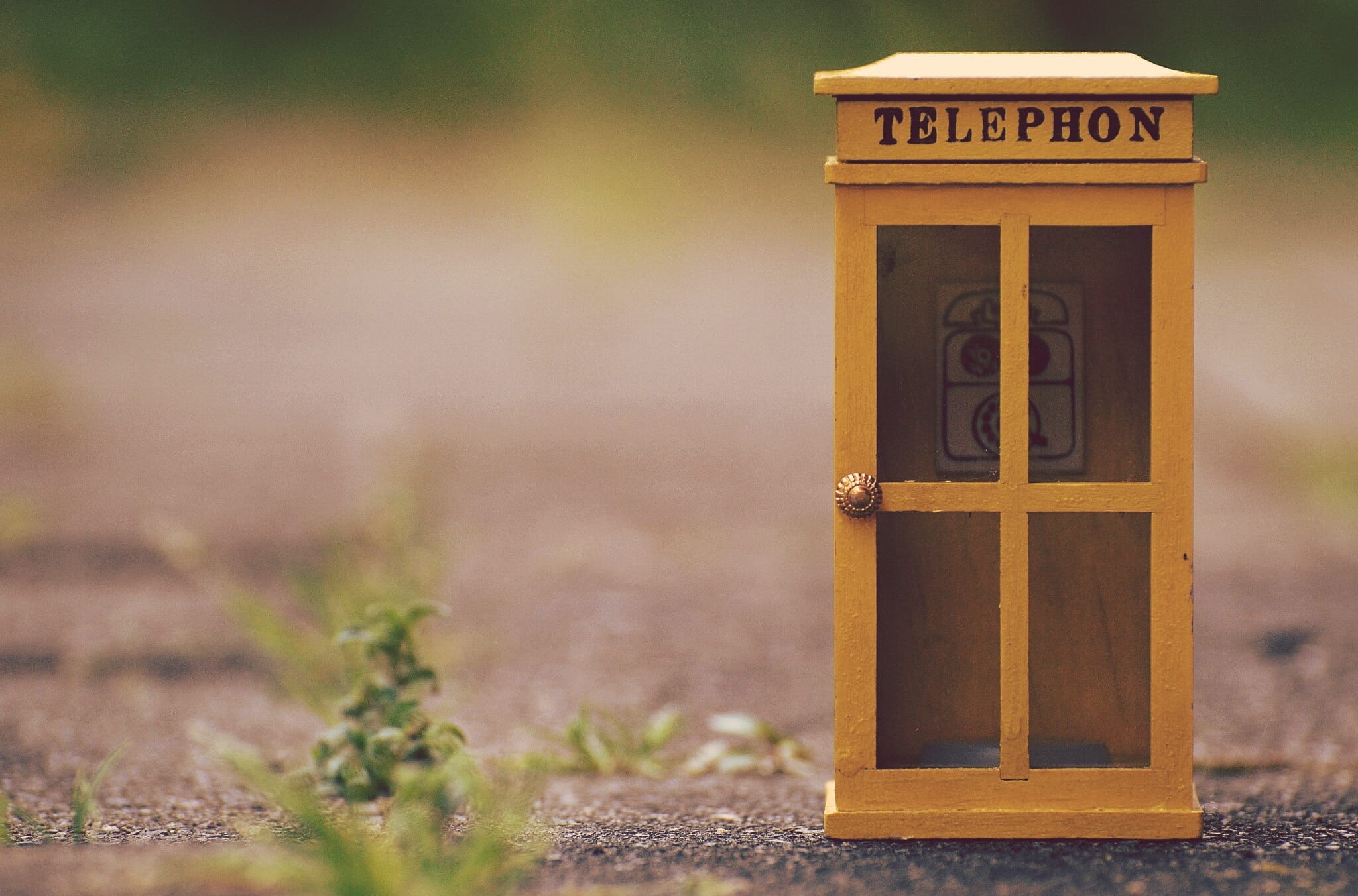 brown Telephon booth at daytime, Phone Booth, Call, Communication