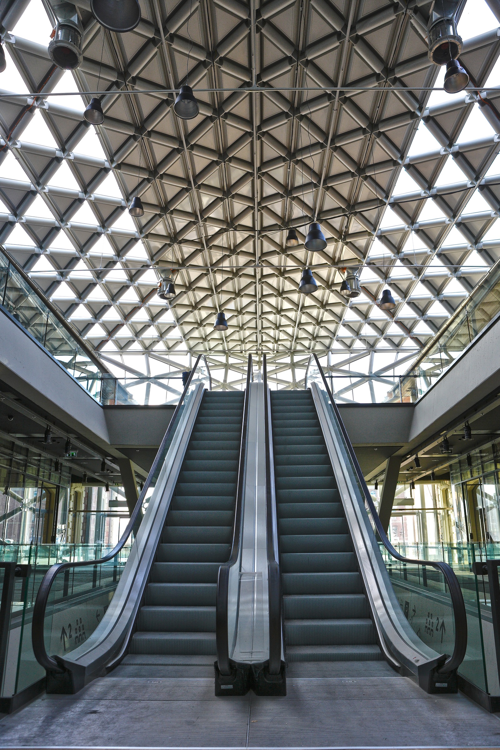 escalator, whale, top, architecture, built structure, indoors