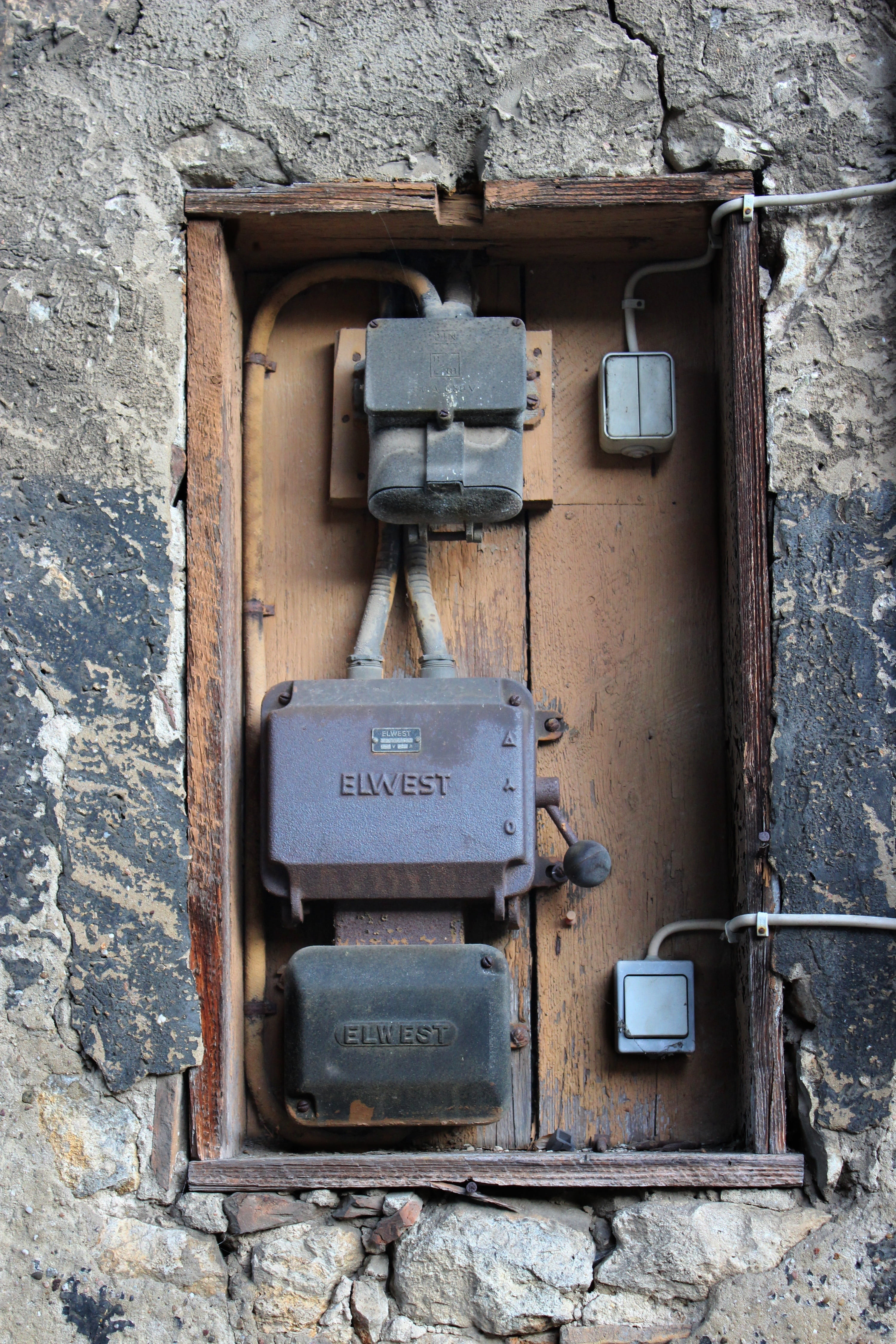power box, old, distribution, wall - building feature, no people
