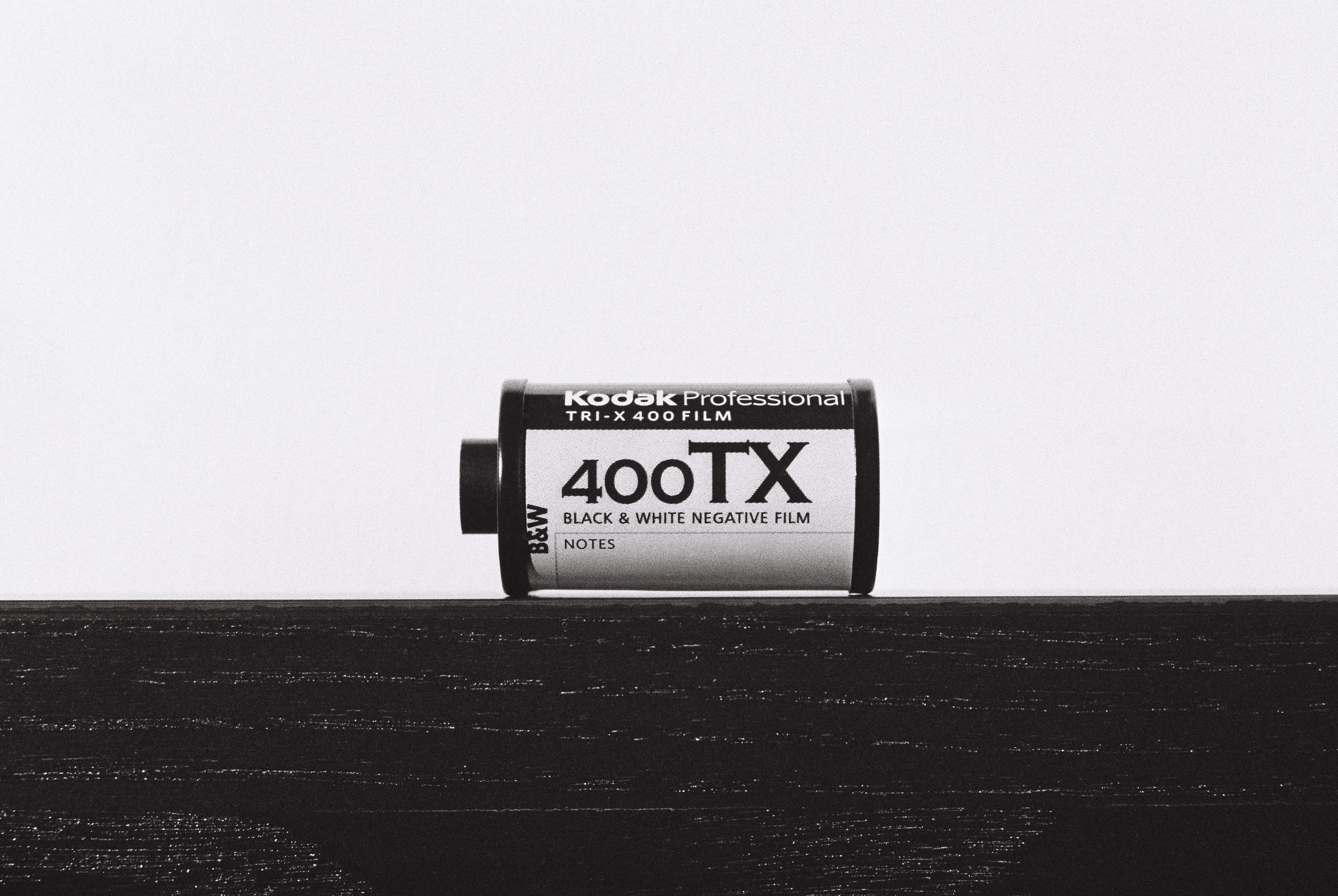 white and black Kodak Professional 400TX film, Kodak 400TX cartridge