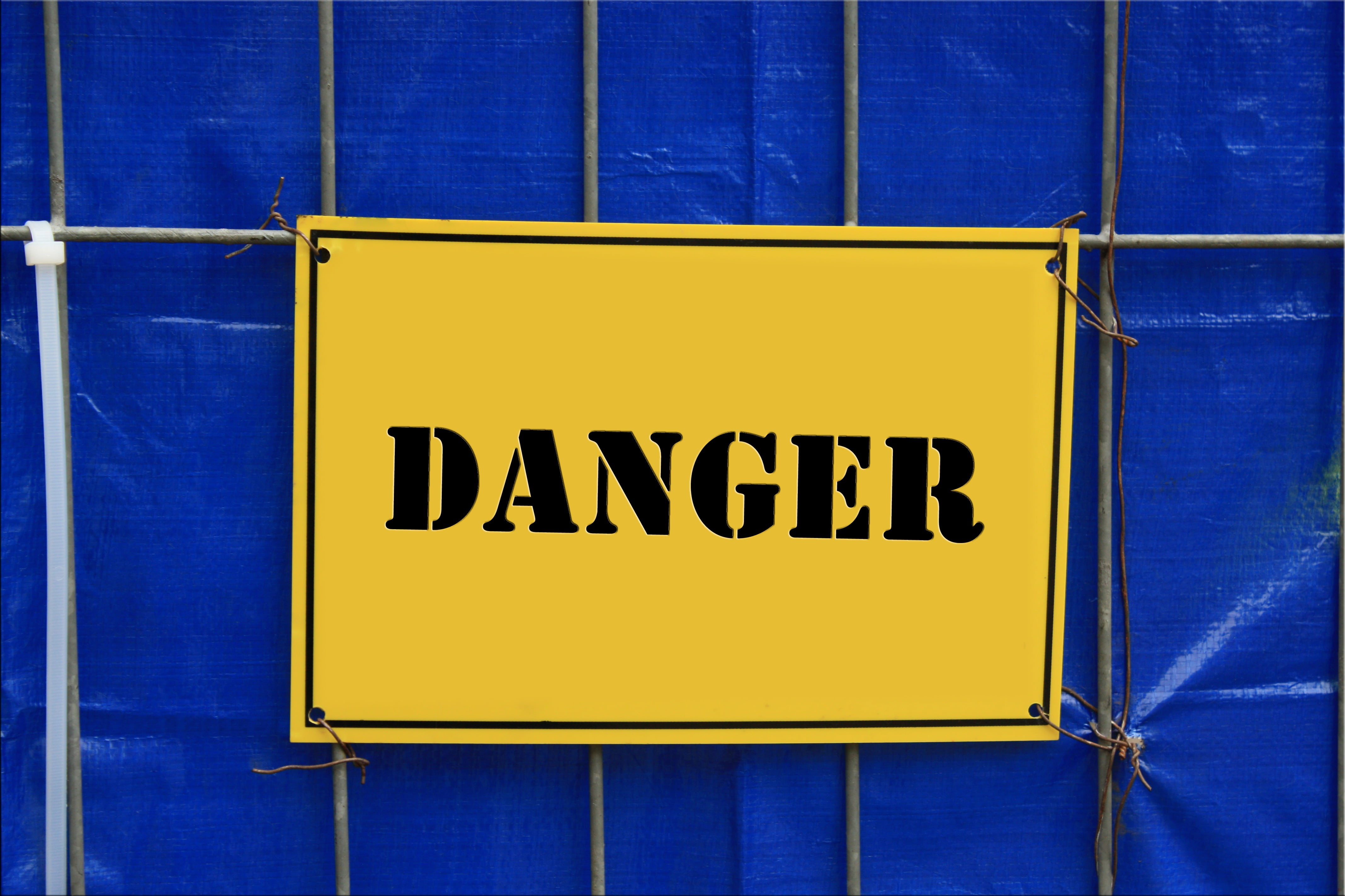risk, warning, billboard, shield, fence, note, text, yellow