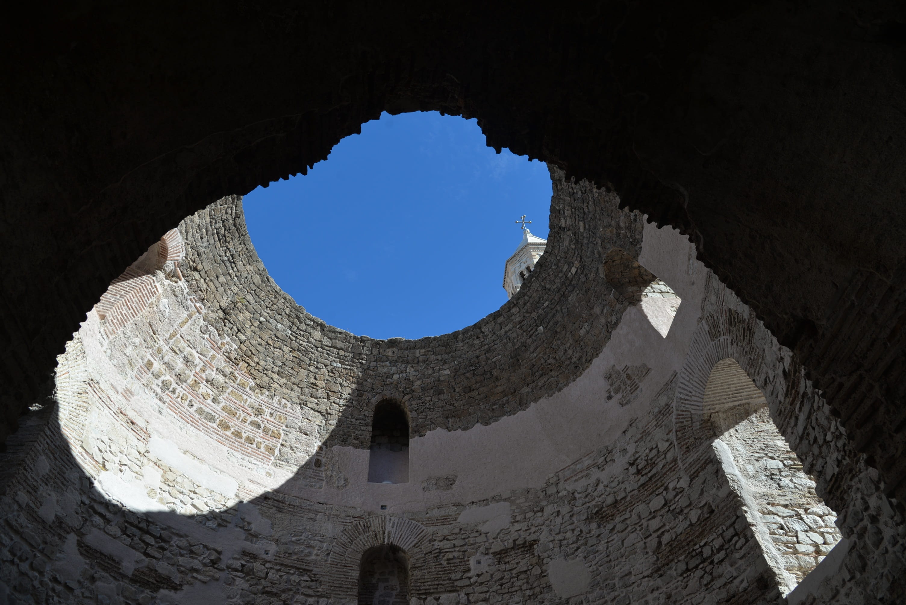 the scenery, monuments, architecture, built structure, the past