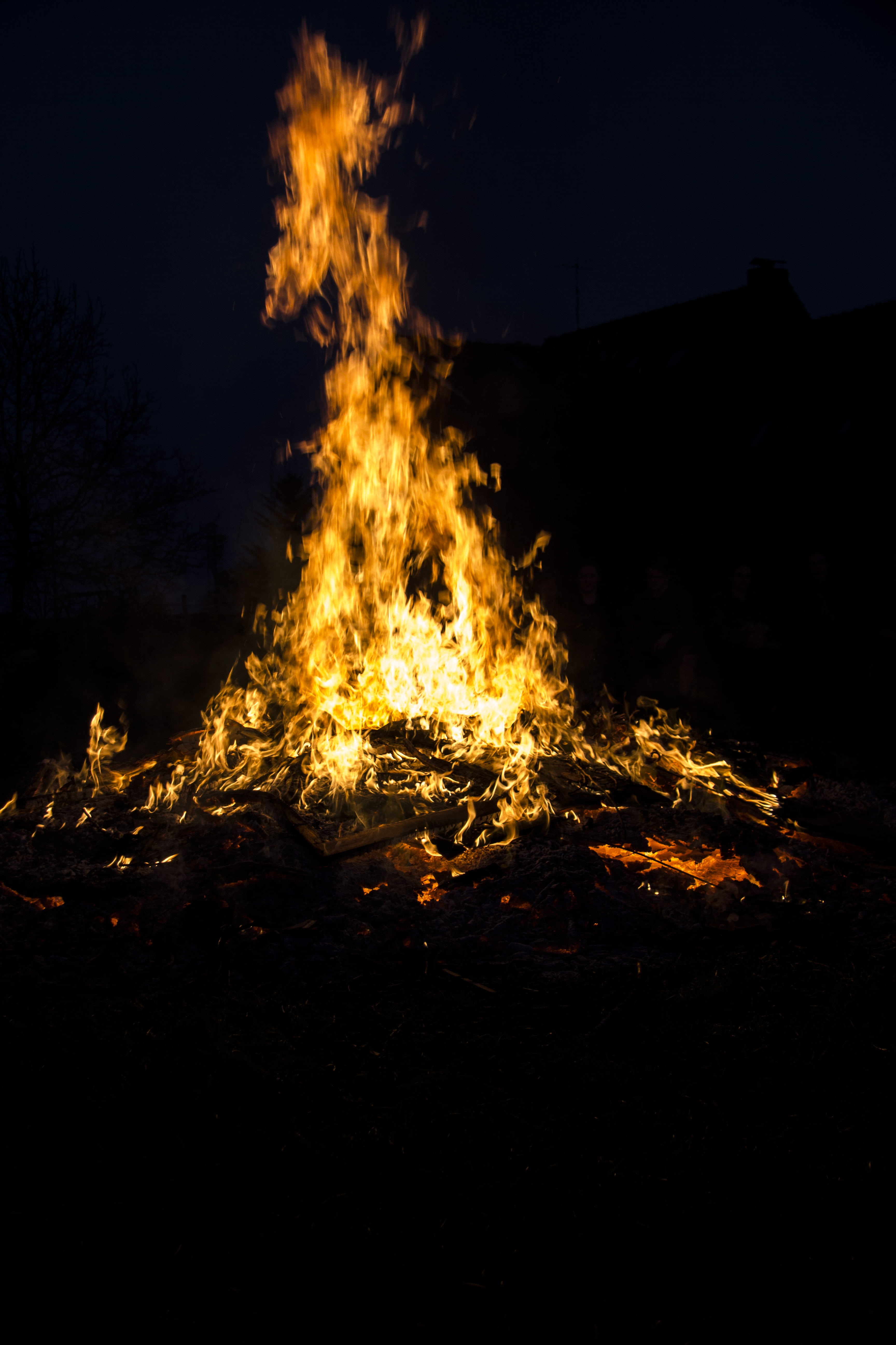fire, easter, easter fire, dangerous, hot, burn, flame, burning