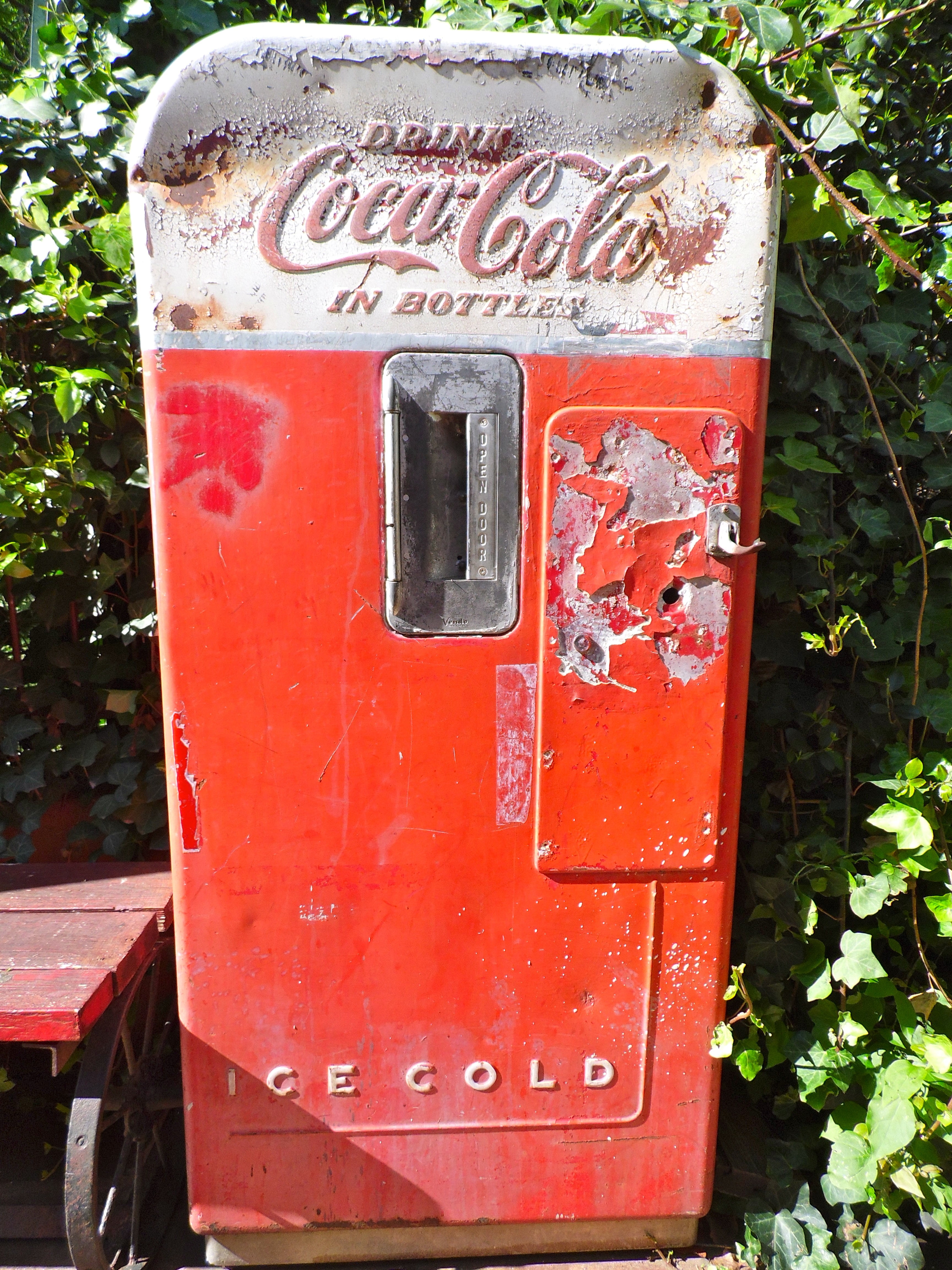 coke machine, coca cola, old, antique, vending machines, soda