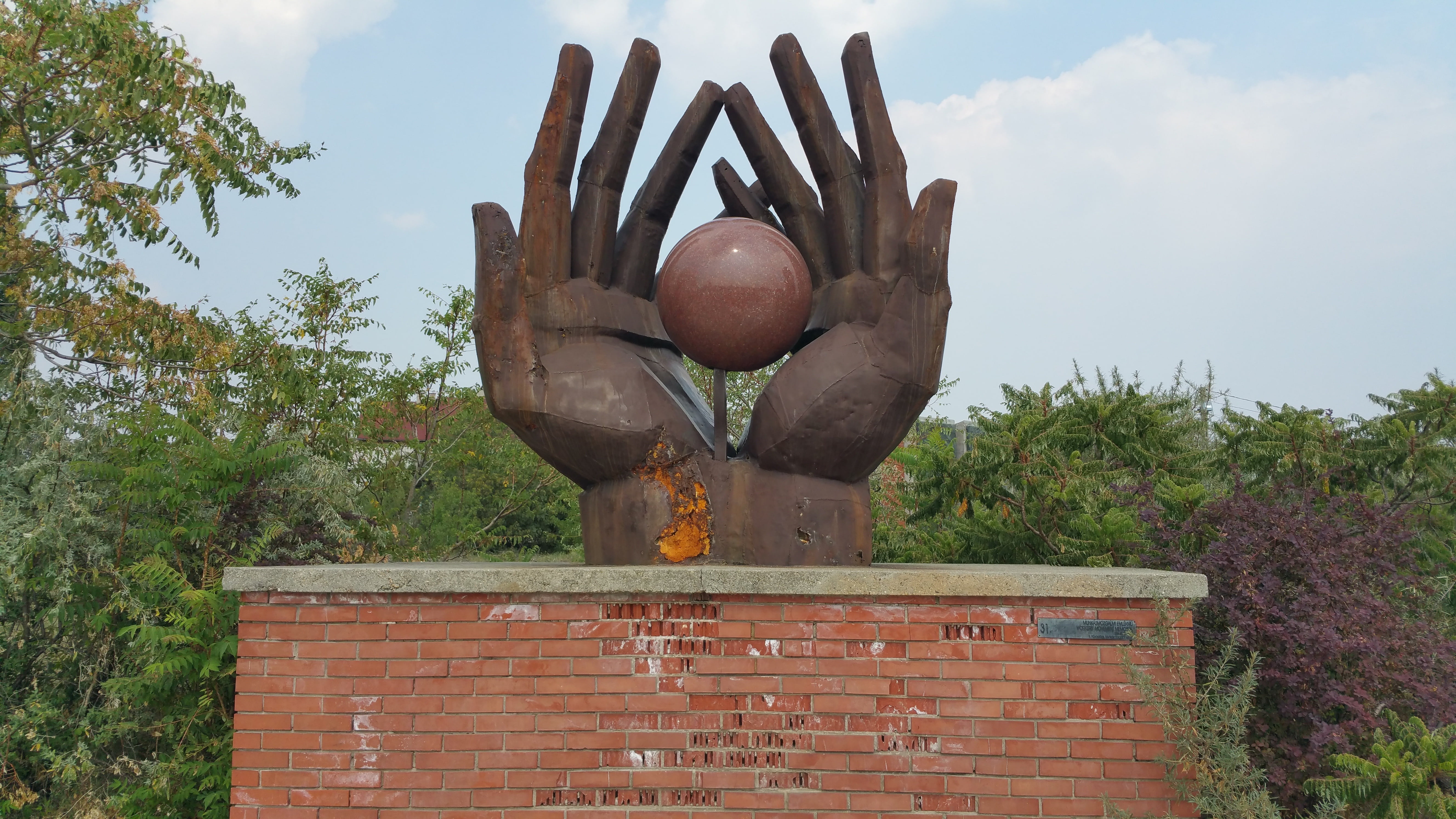 memento park, communist, communism, monument, plant, sky, nature