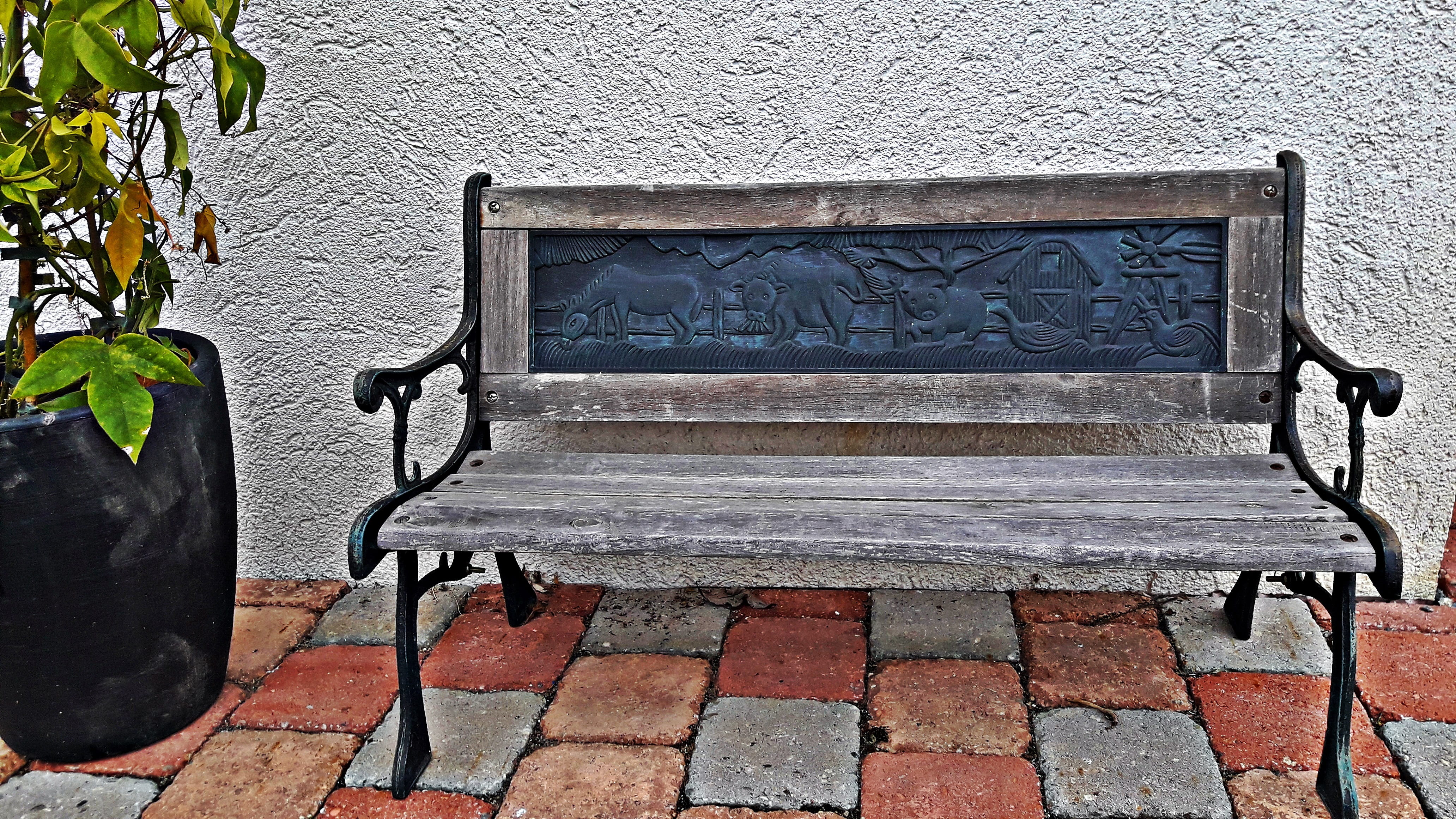 bench, rest, sit, holiday, wall - building feature, text, communication