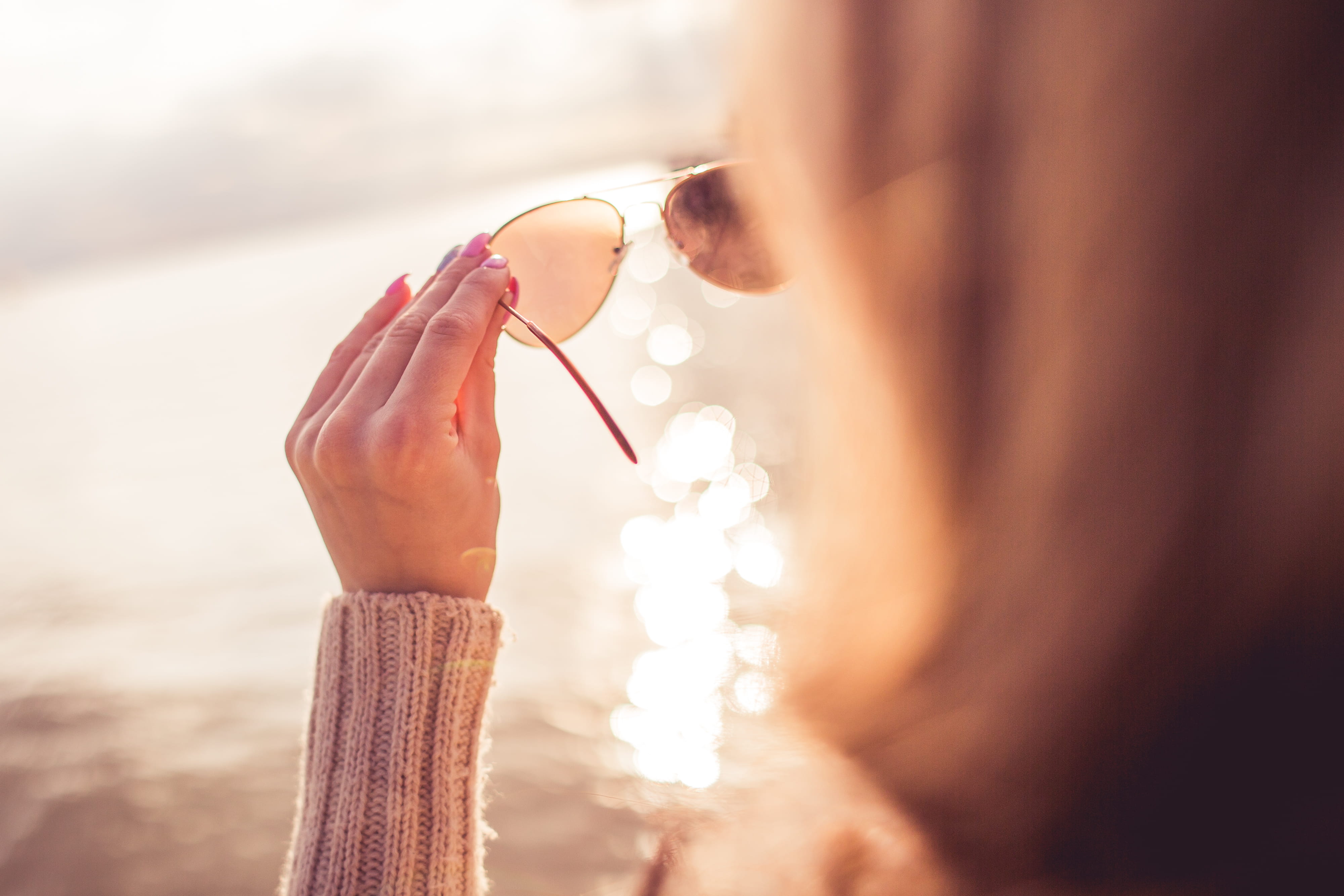 Girl Looking at the Sea Through Sunglasses, sunny, women, beach
