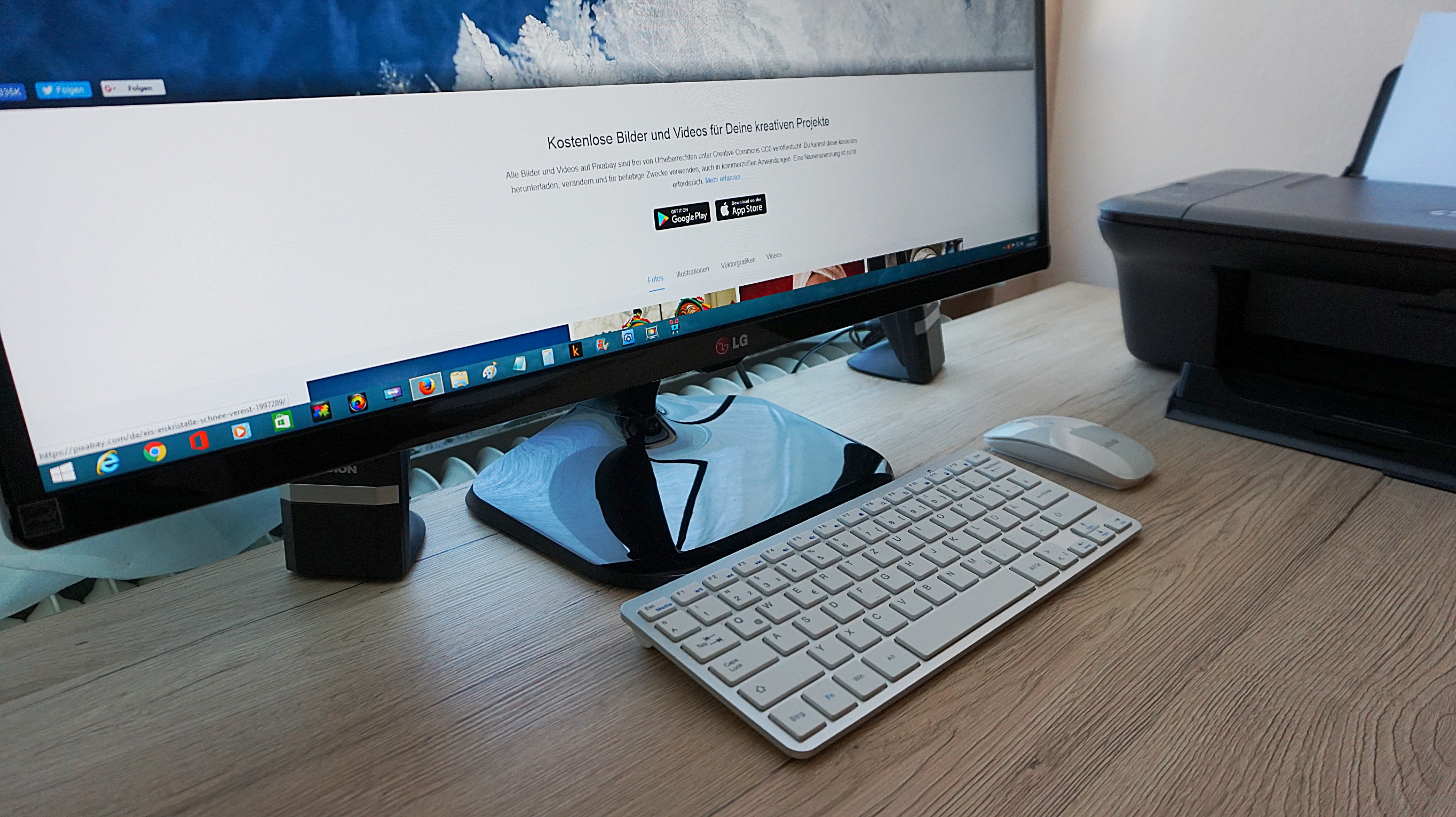 Monitor, Computer, Screen, Keyboard, mouse, desk, printer, technology
