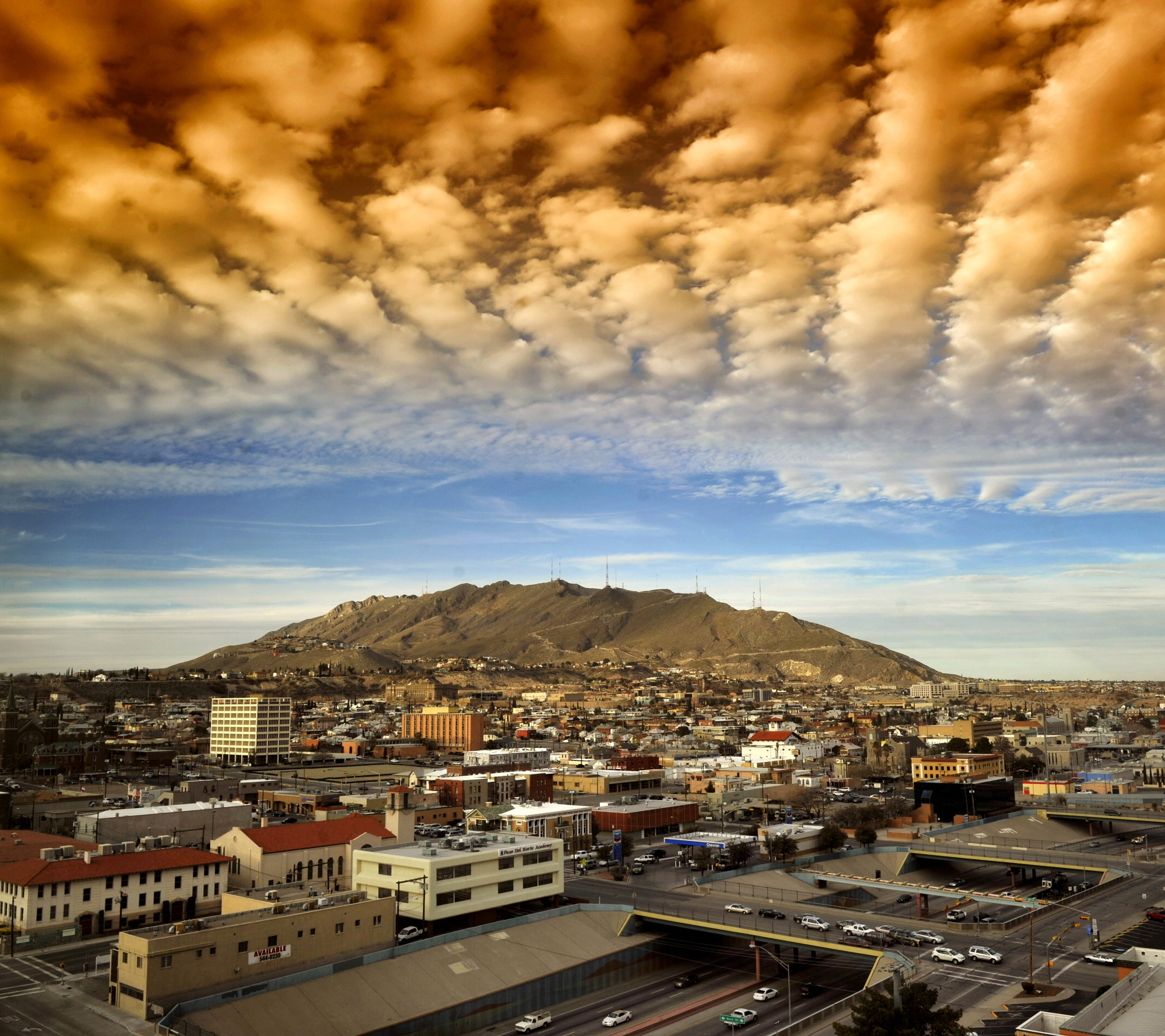 high-angle photography of assorted-color concrete buildings, El Paso, Texas