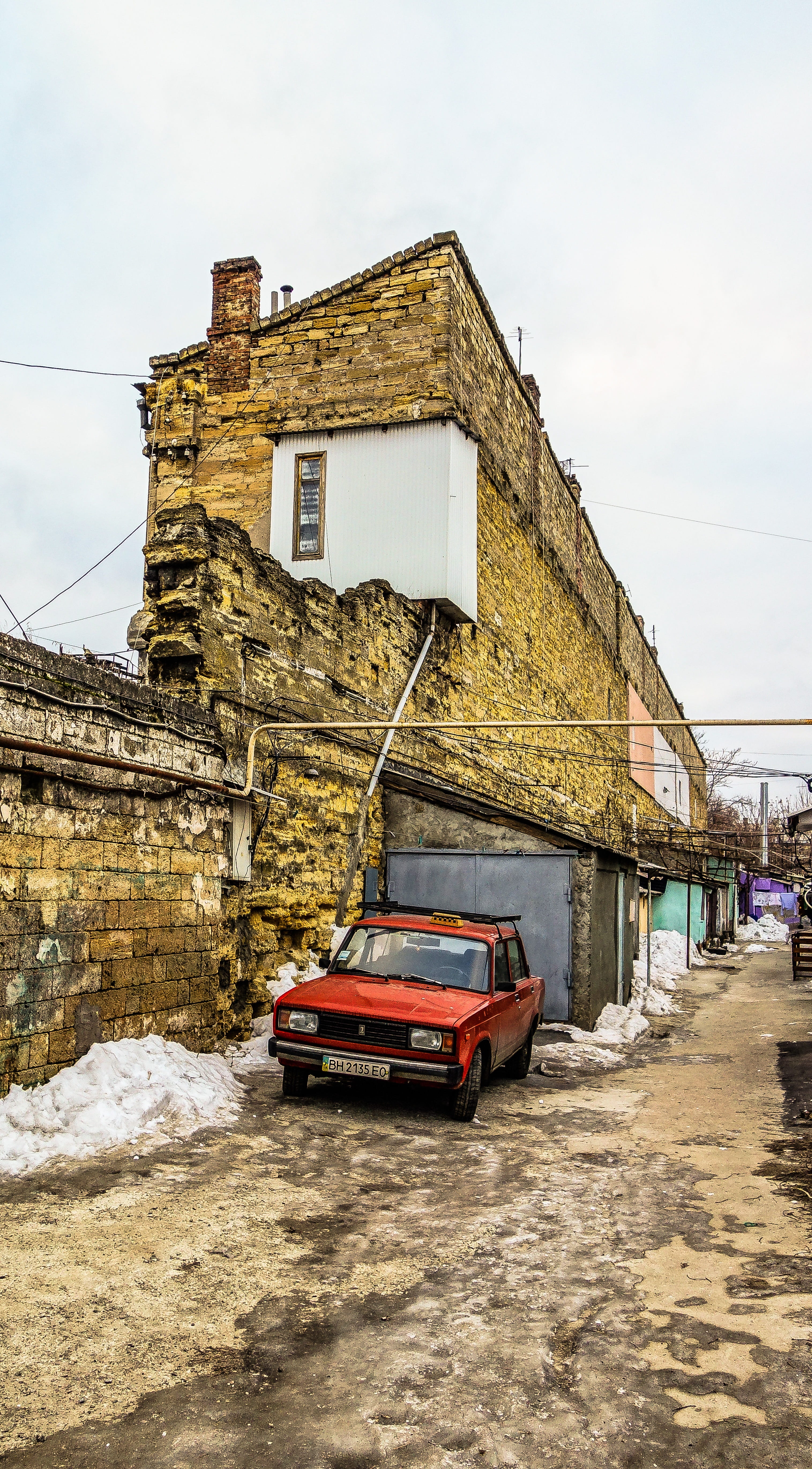 odessa, yard, machine, balcony, built structure, architecture