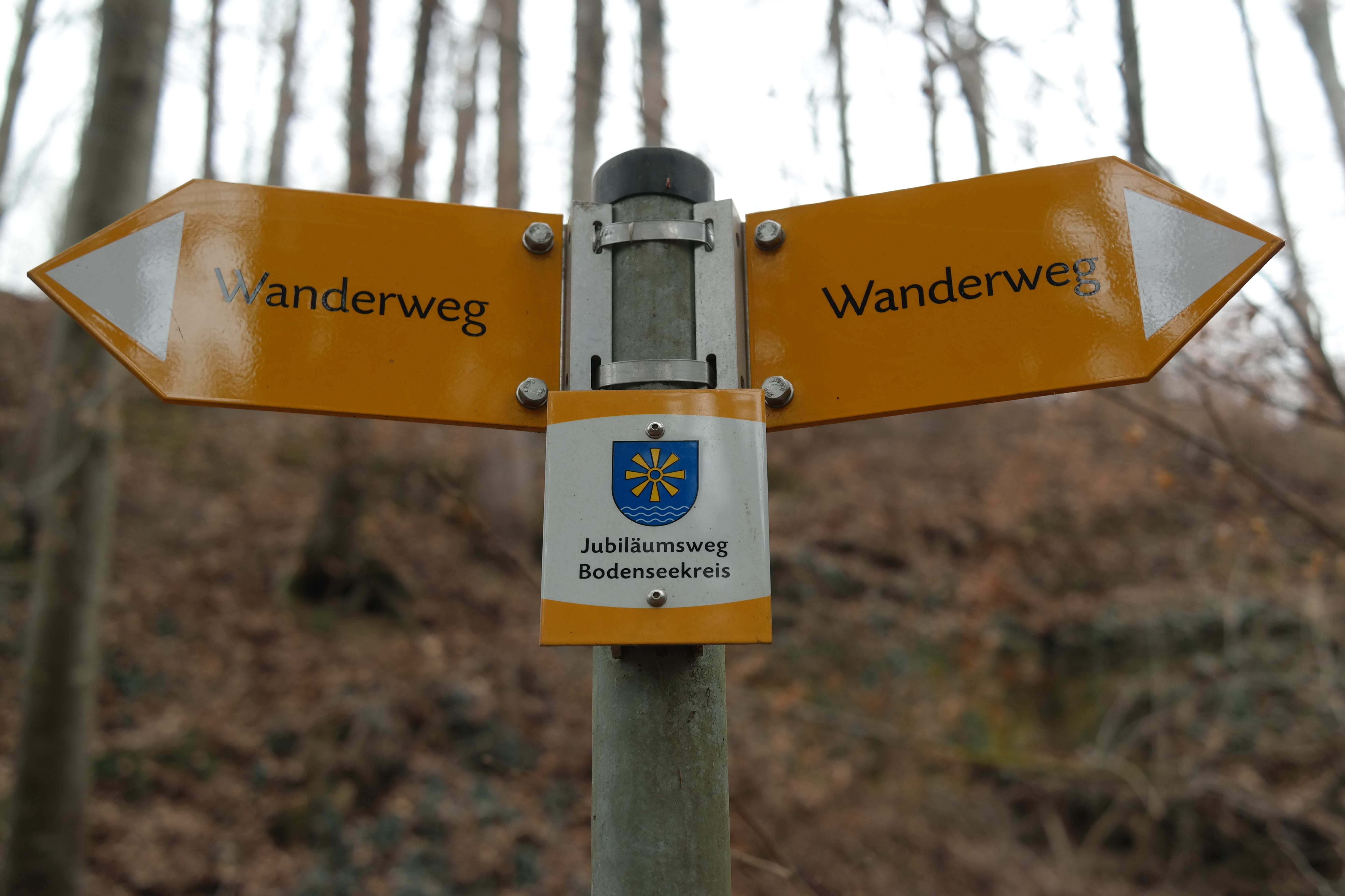shield, signposts, directory, direction, note, marking, trail
