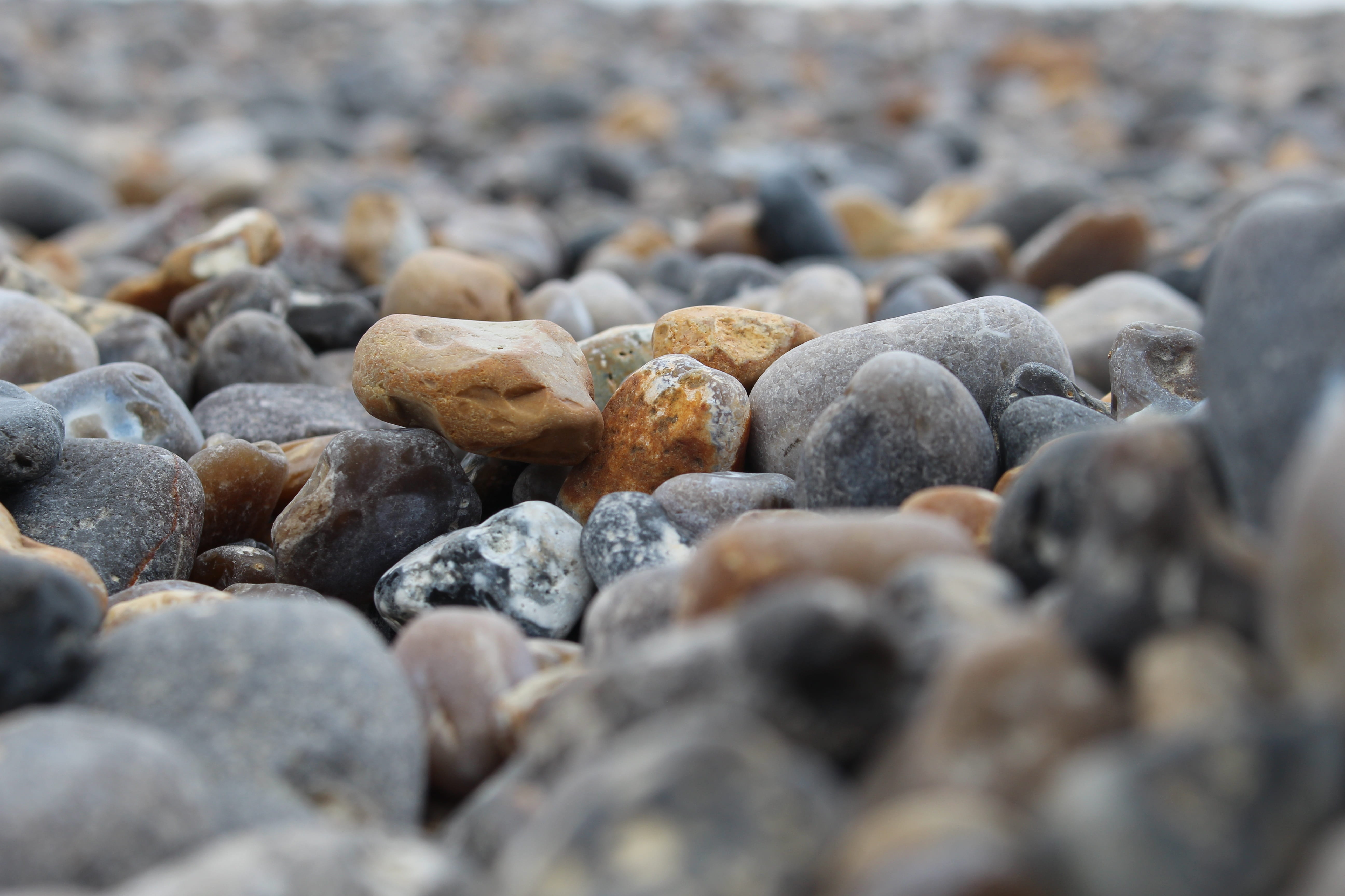 gallets, beach, macro, blur, solid, rock, selective focus, stone - object