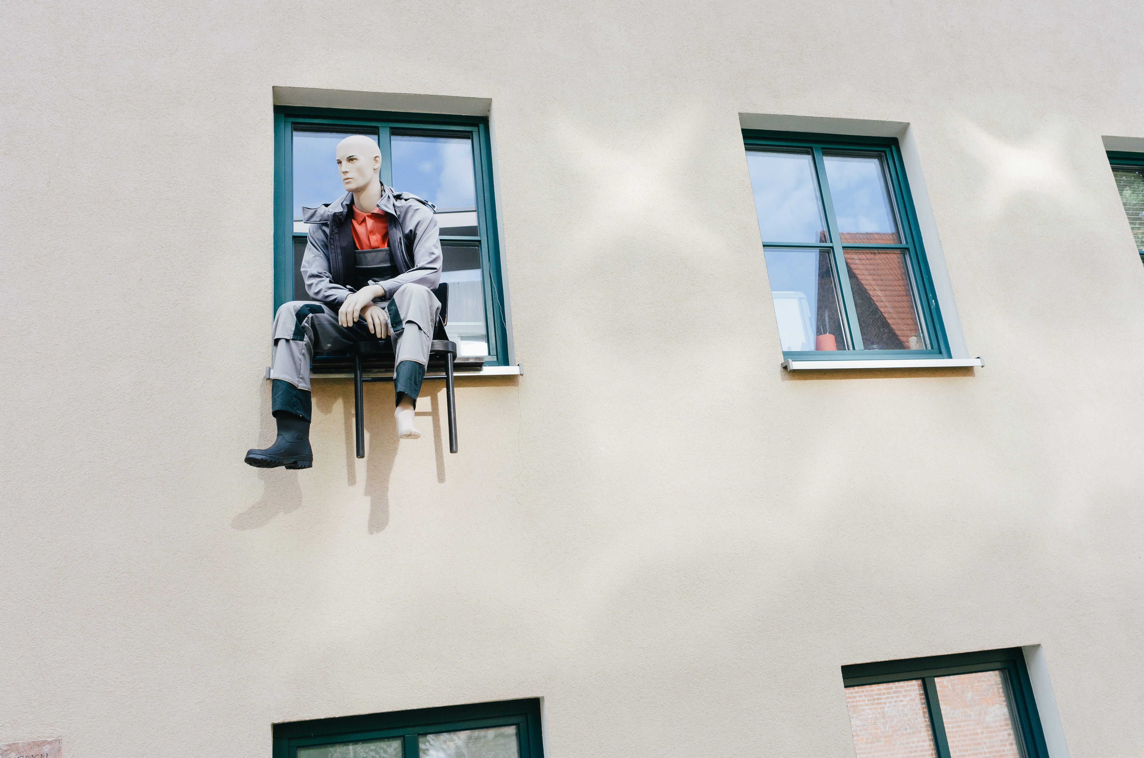 A mannequin in the window, objects, other, built Structure, men