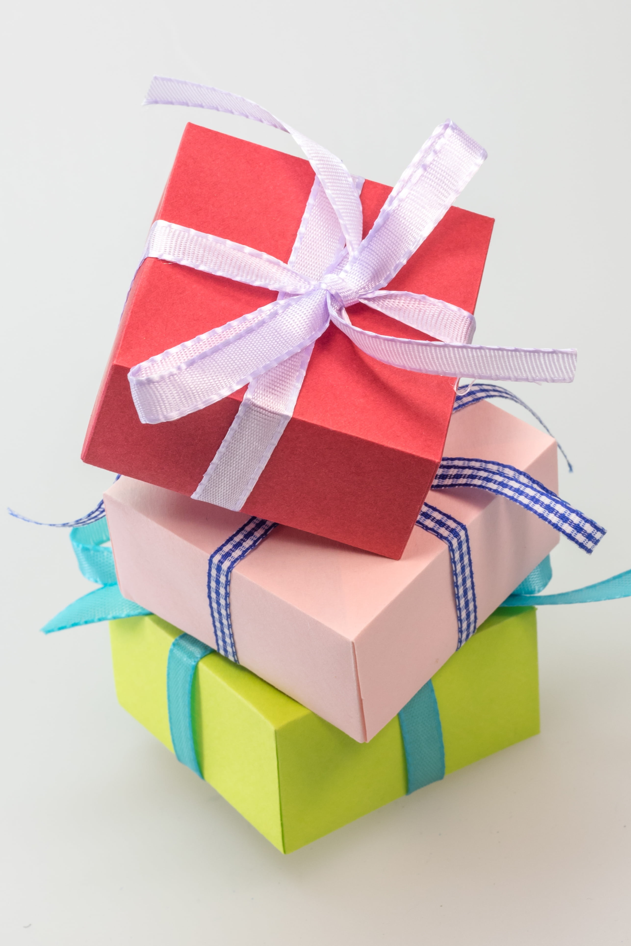 three assorted-color boxes, packages, gift, made, loop, packet loop