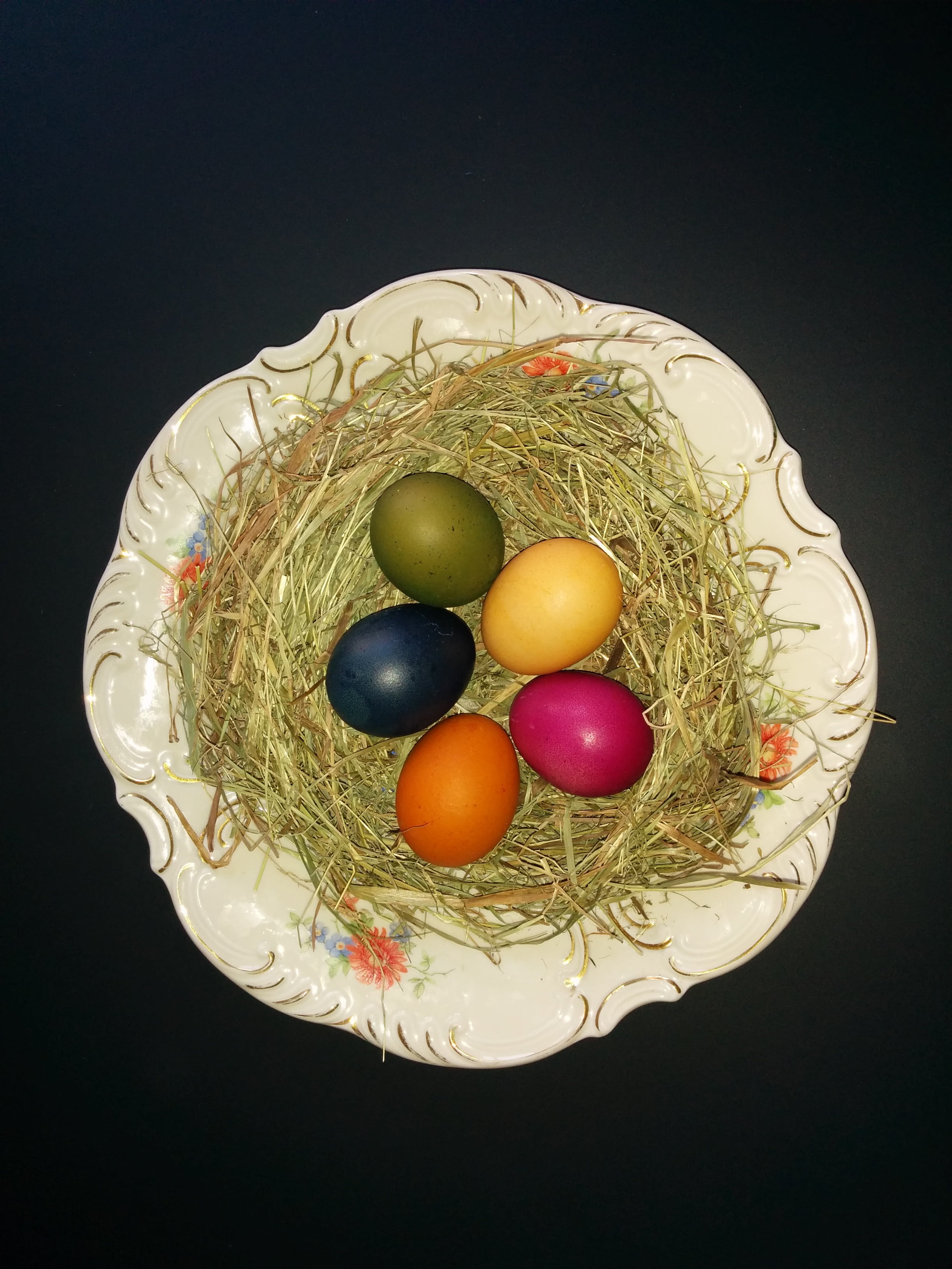 easter egg, dye eggs, easter decorations, easter nest, easter greeting