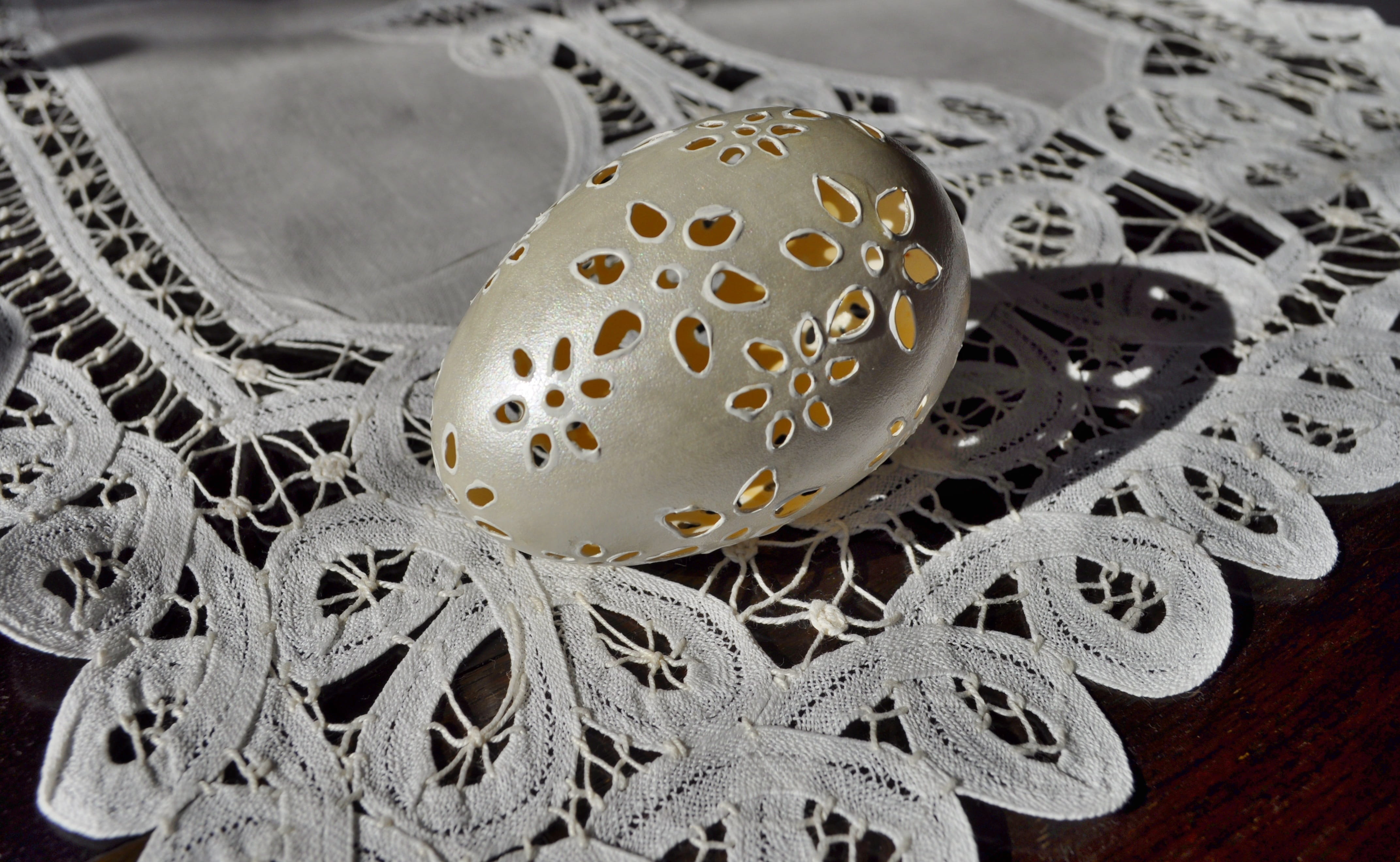 model, crafts, traditional, easter, easter egg, tablecloth