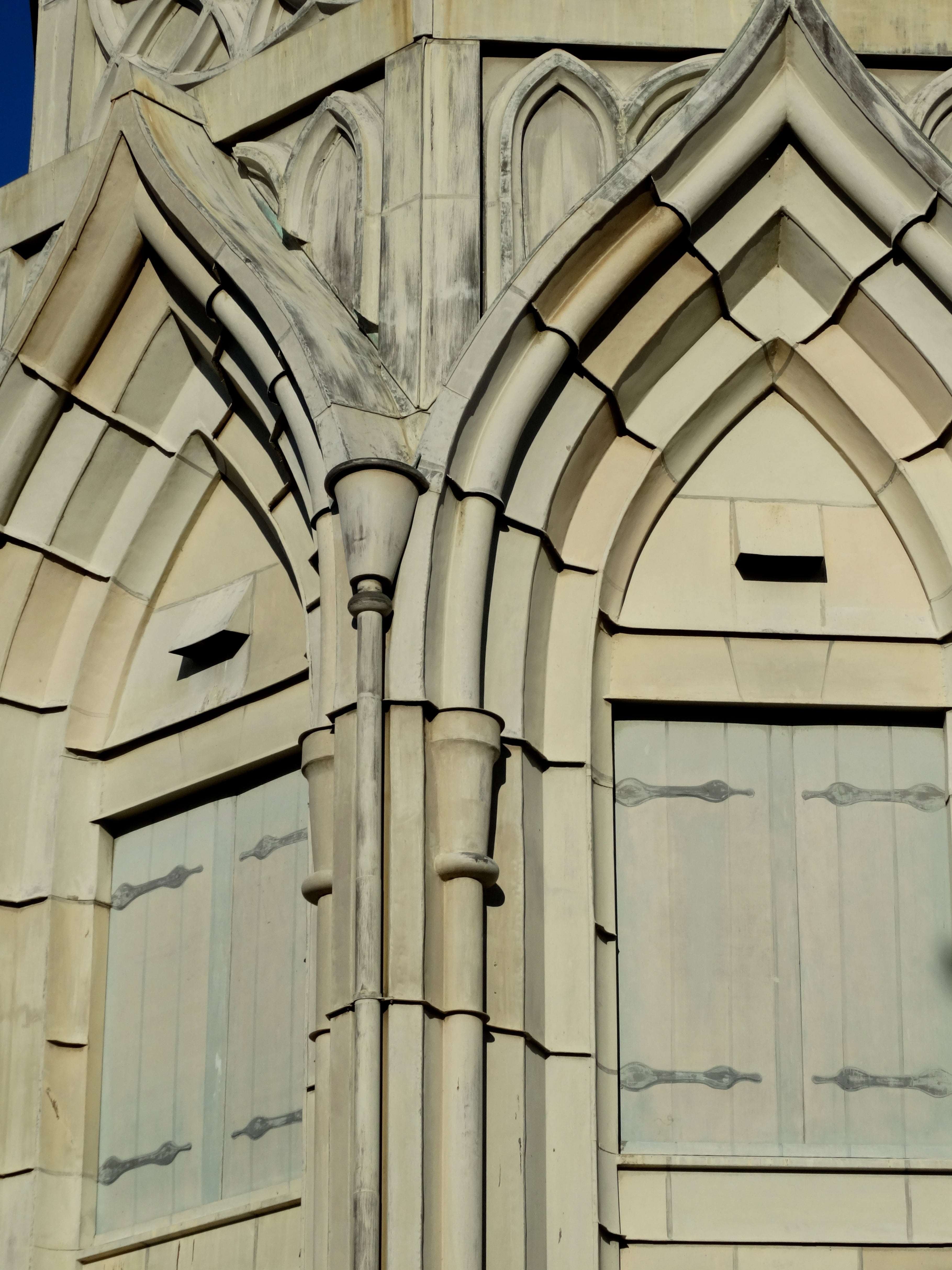 church, architectural style, architecture, gothic, building
