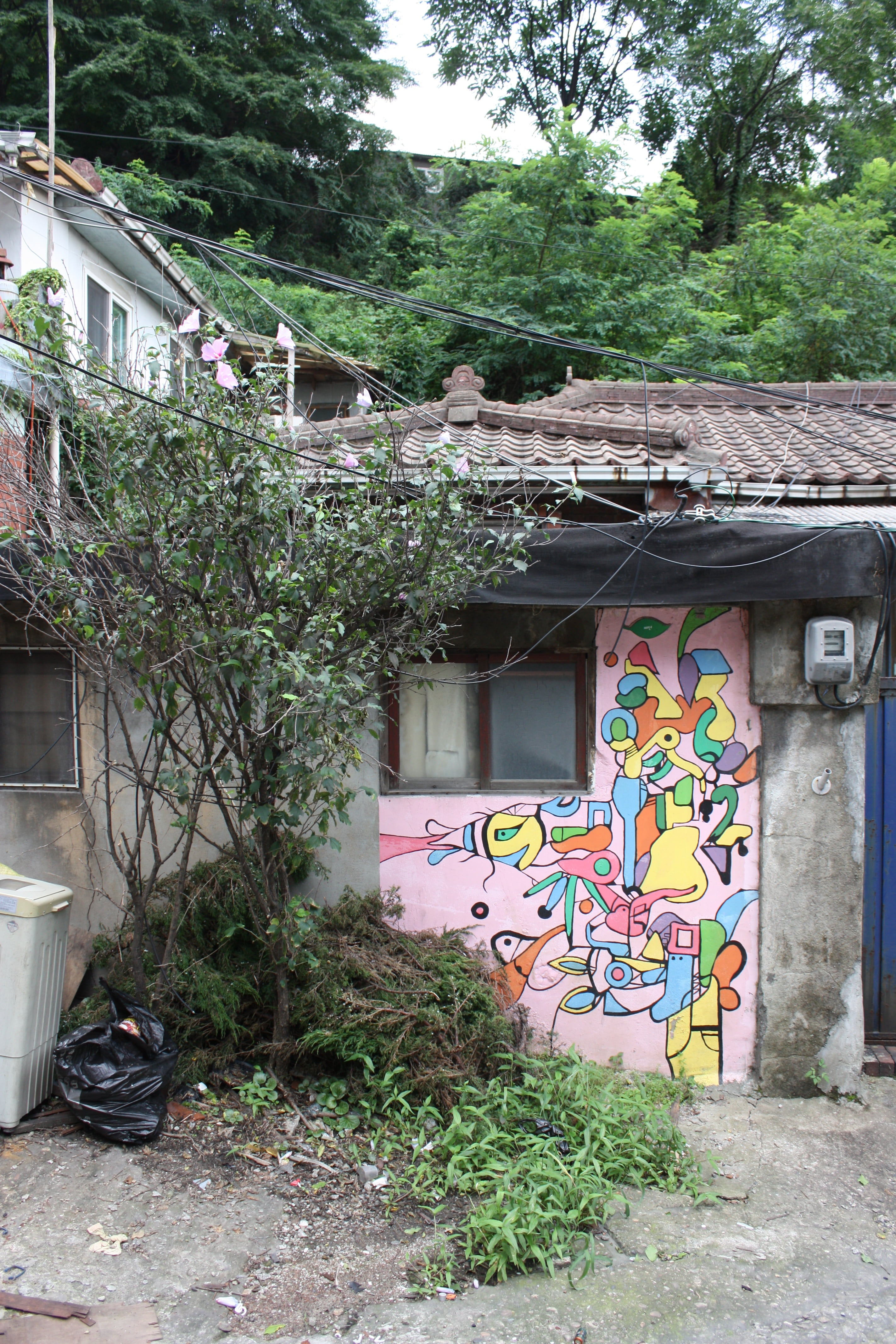 ant town, mural, feel, wall, graffiti, built structure, architecture