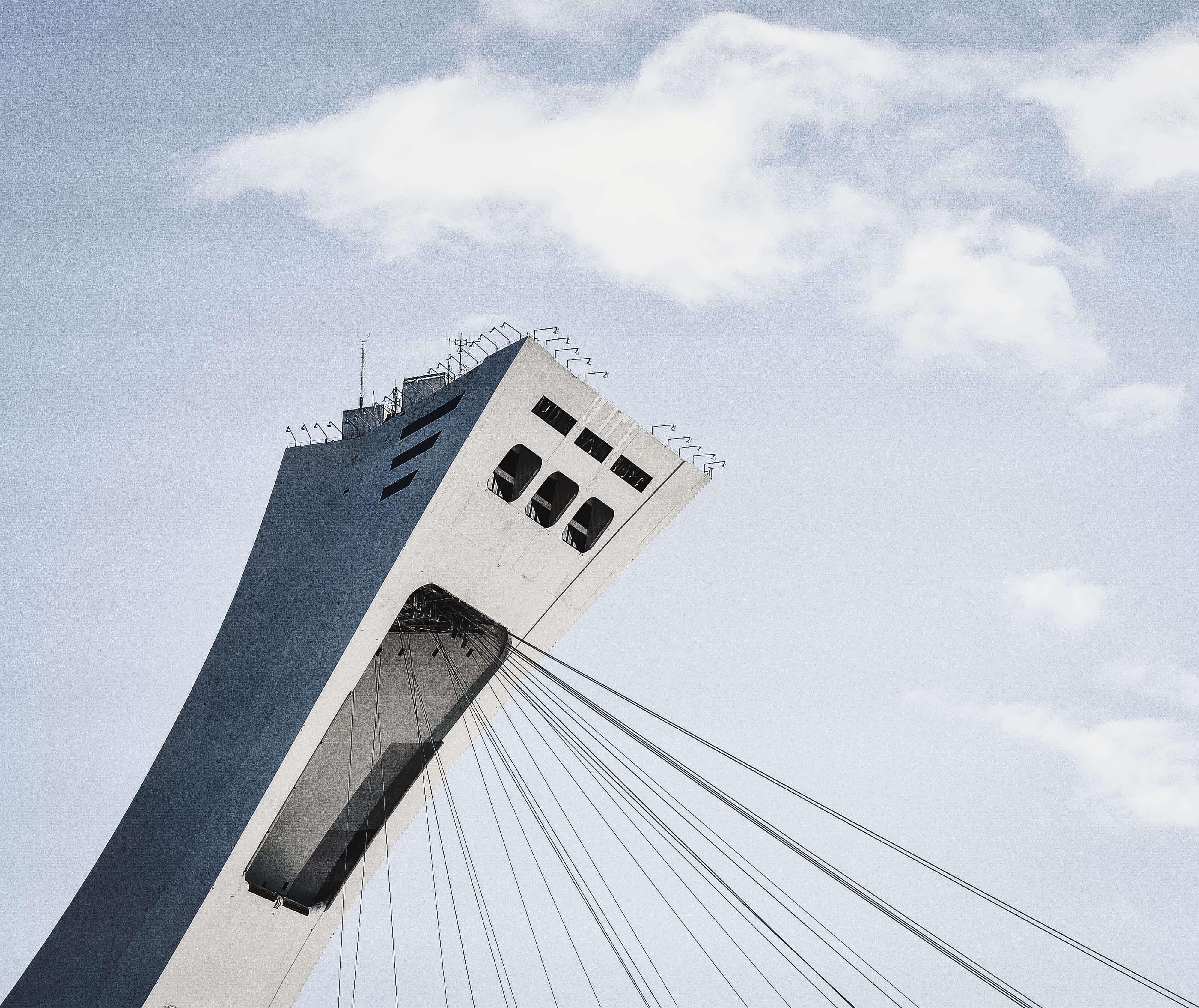 building, architecture, design, wire, pole, light, bulb, stadium