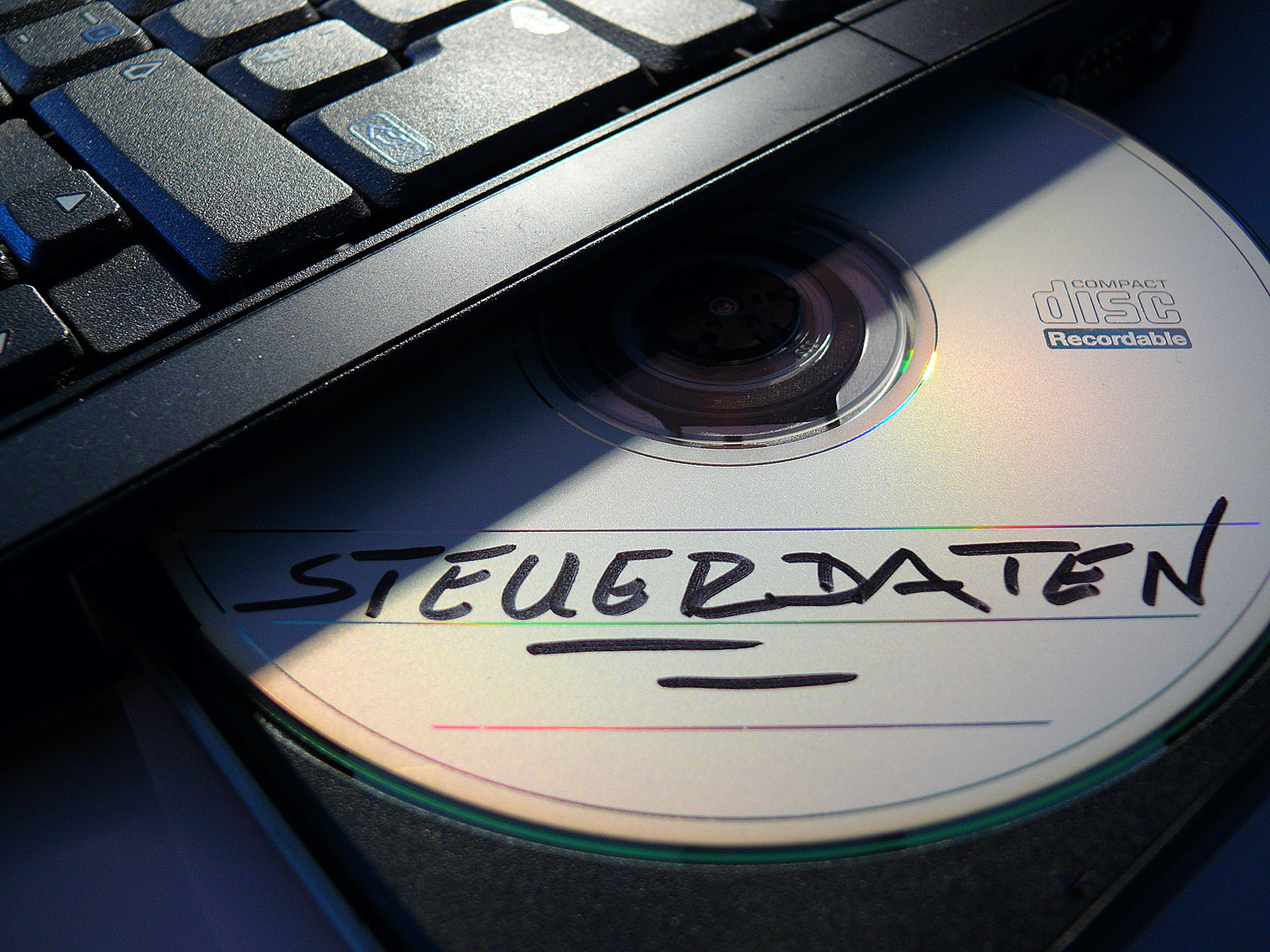 levy, backup, cd, cdrom, compact disc, computer, data, data store