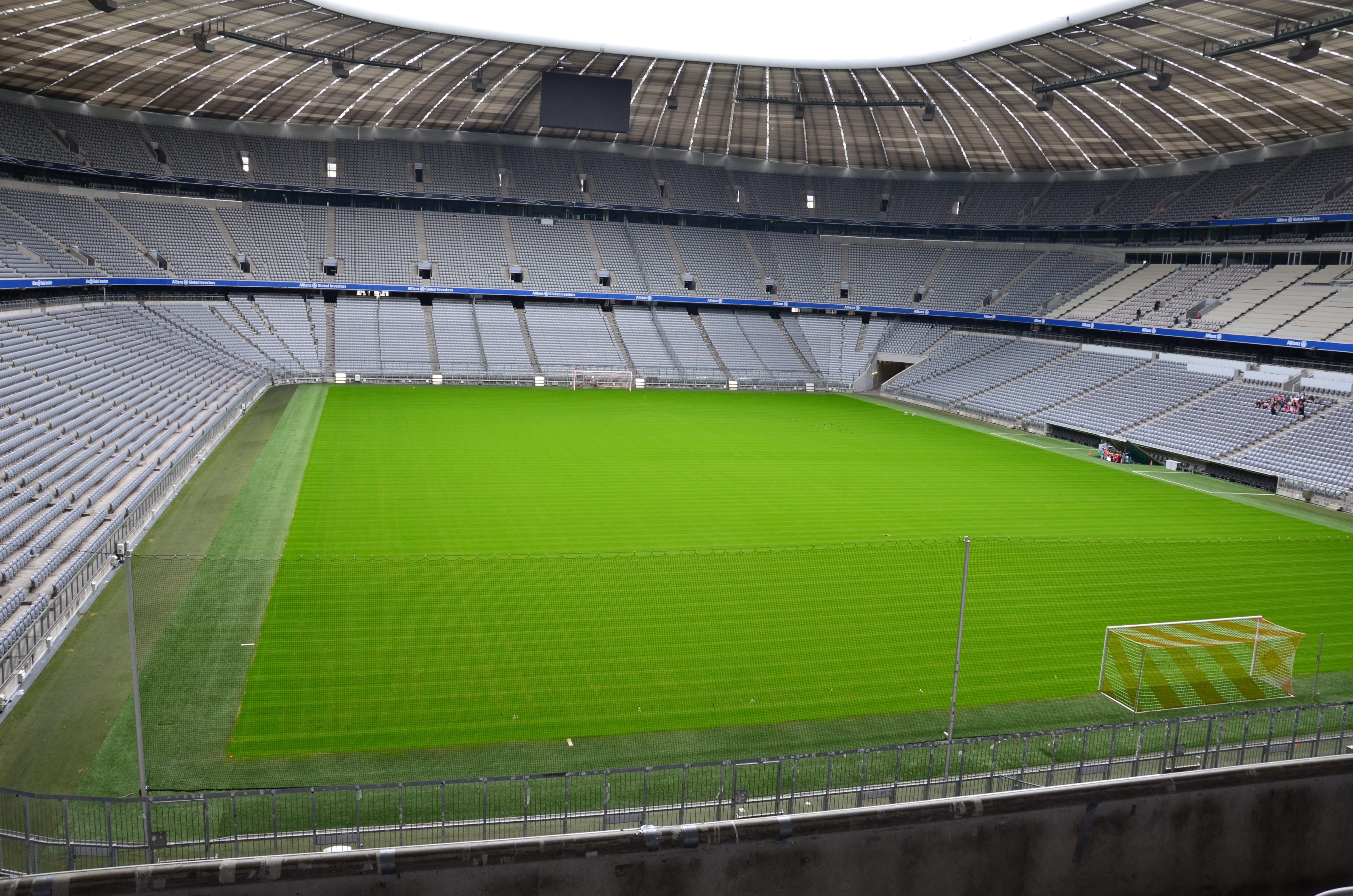 photo of soccer field, stadium, grandstand, football, fc bayern munich