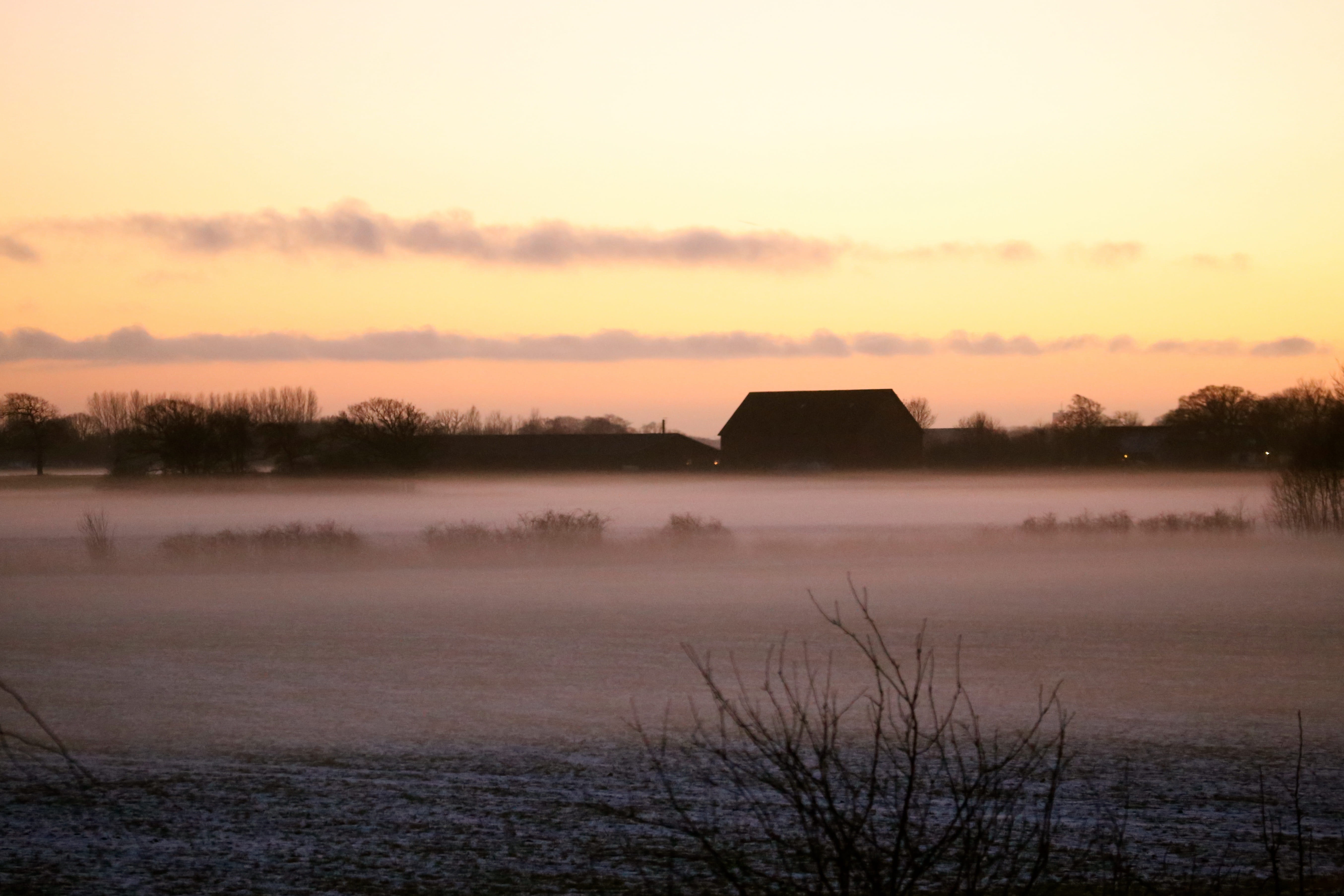 Mist, Cloud, Himmel, Sunset, Sky, built structure, outdoors