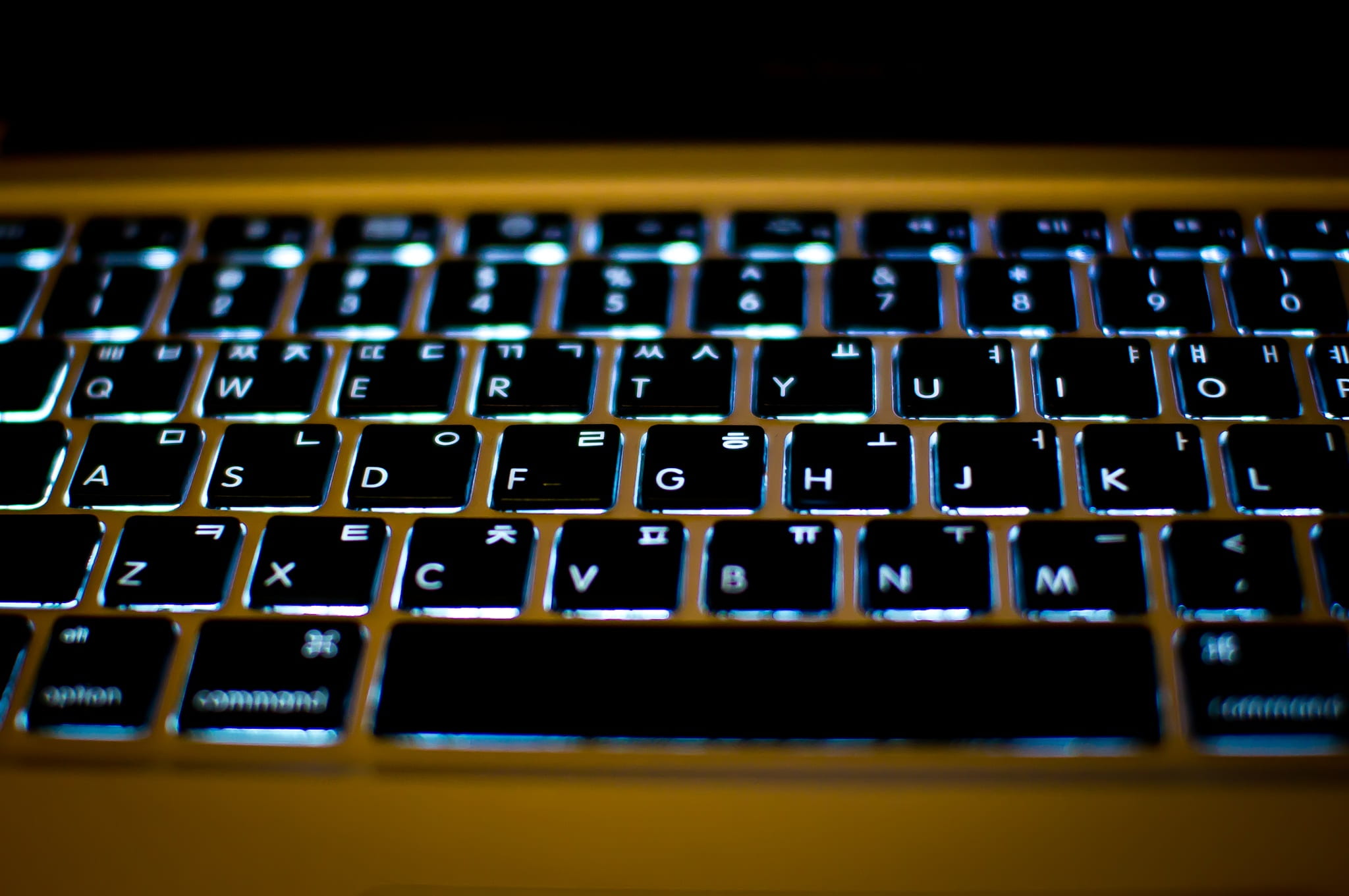 keyboard, notebook, macbook, light, computer, computer equipment