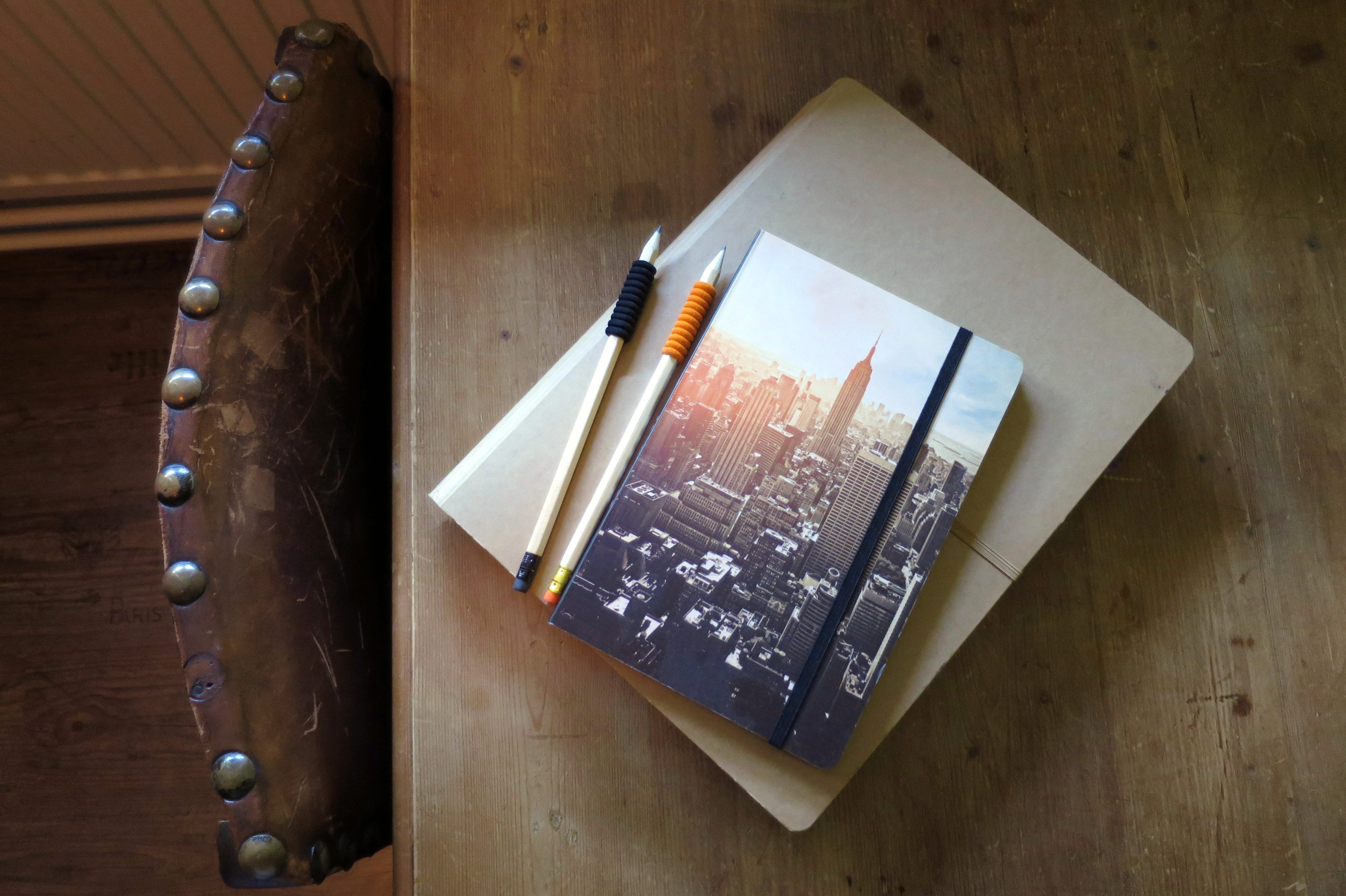 Empire State Building binding book, scripture, to write, note