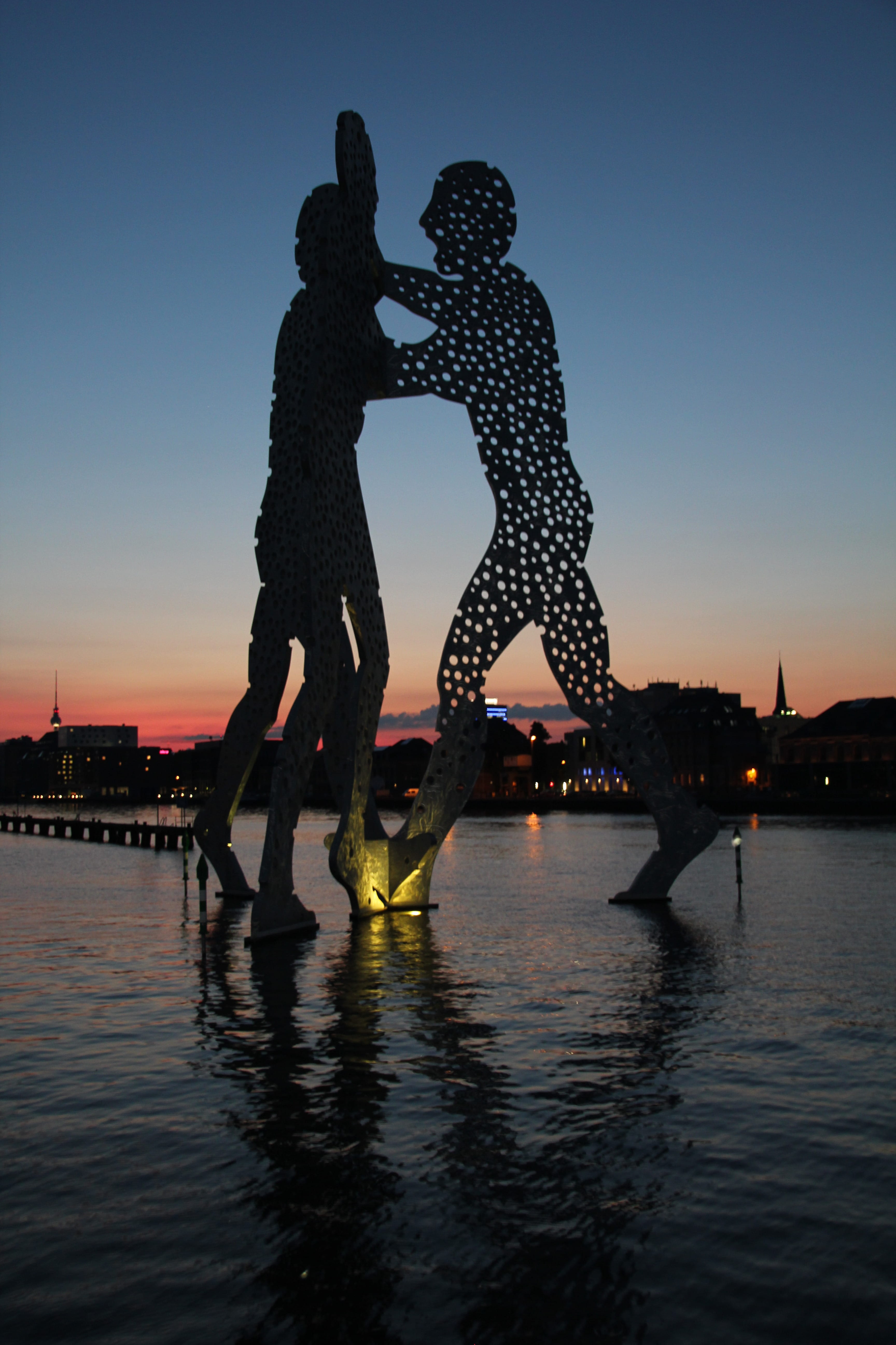 Molecule, Men, Berlin, Spree, molecule men, treptower park