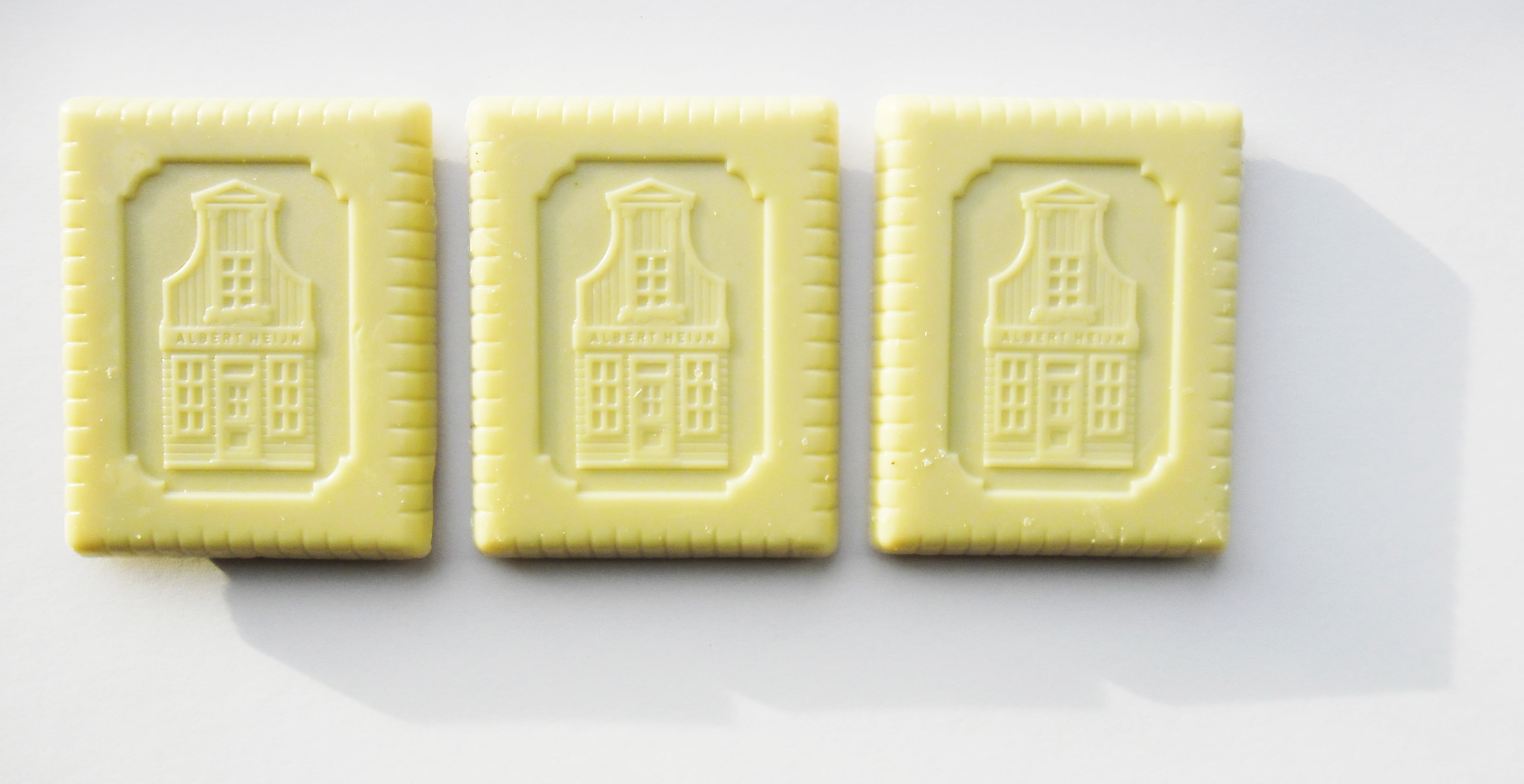 cookies, computerterm, text file, computer code, advertisement