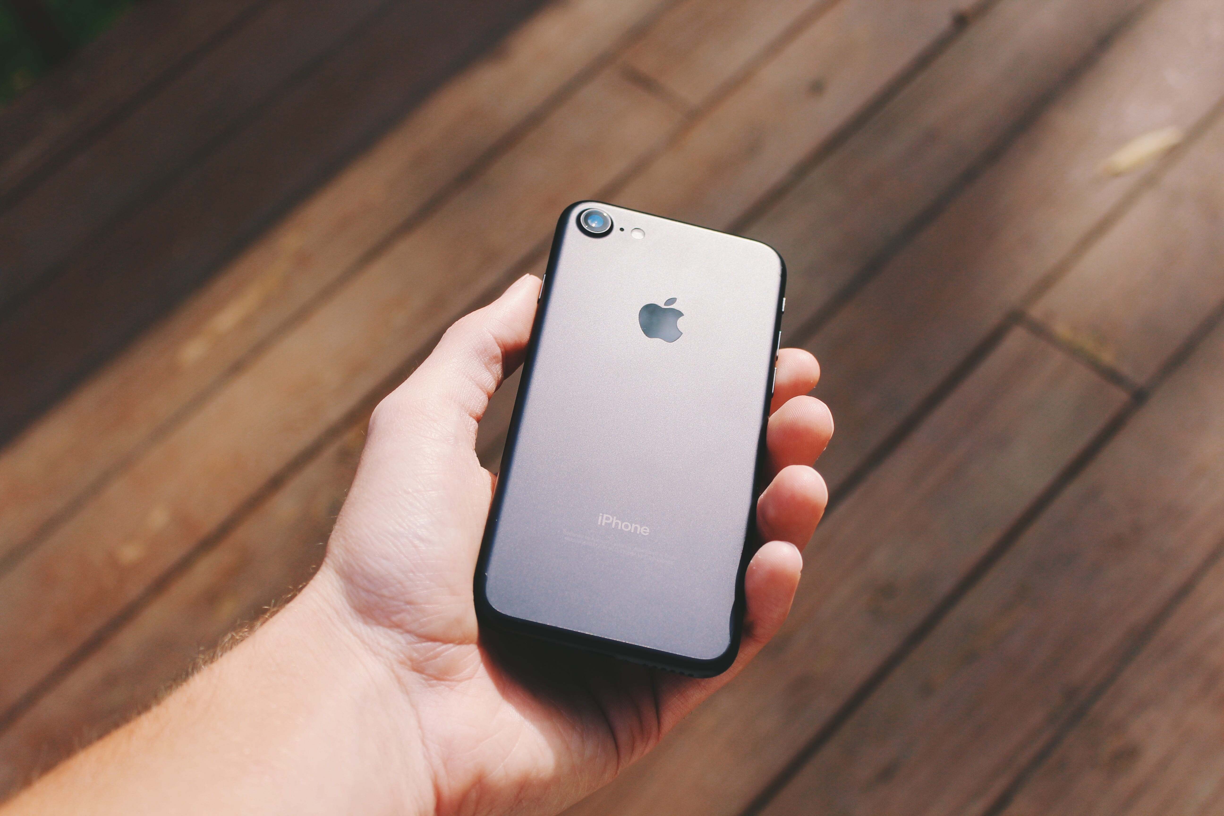 iphone, apple, mobile, gadget, technology, hand, electronics