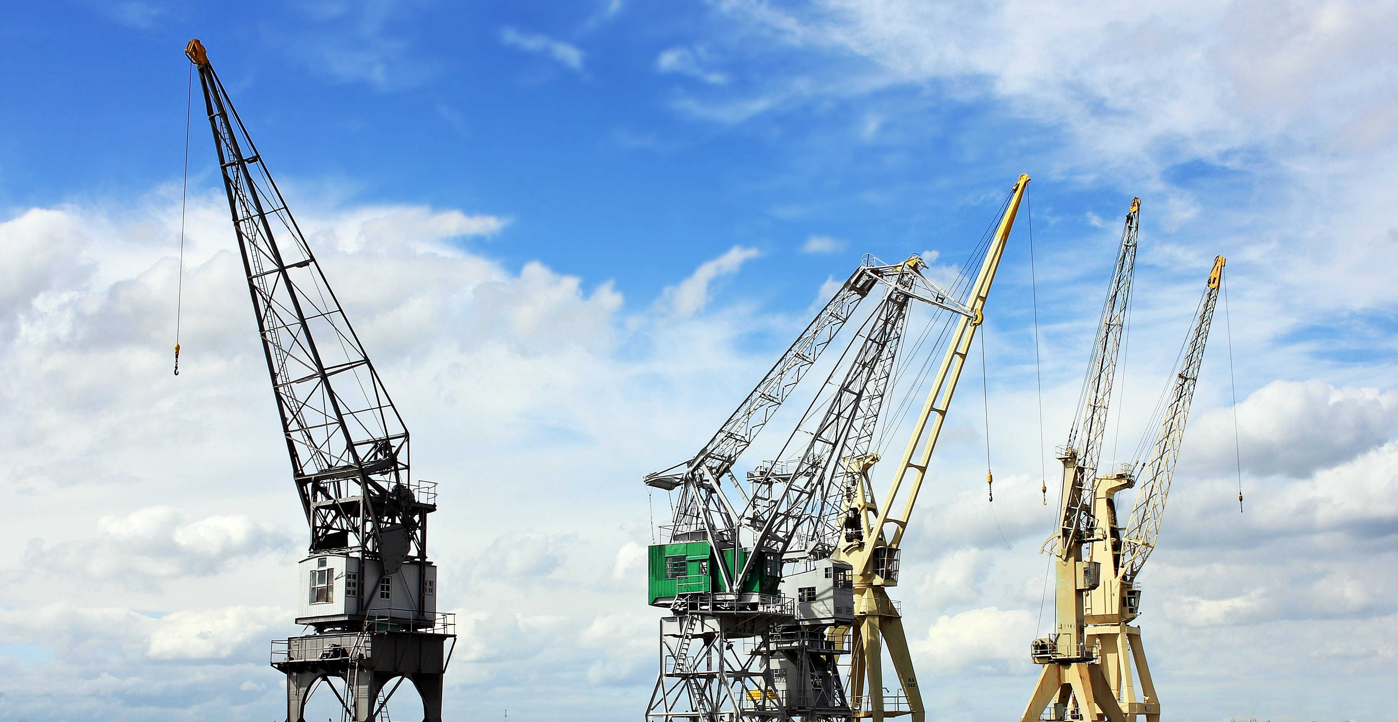 brown industrial machines under white clouds, Harbour, Cranes