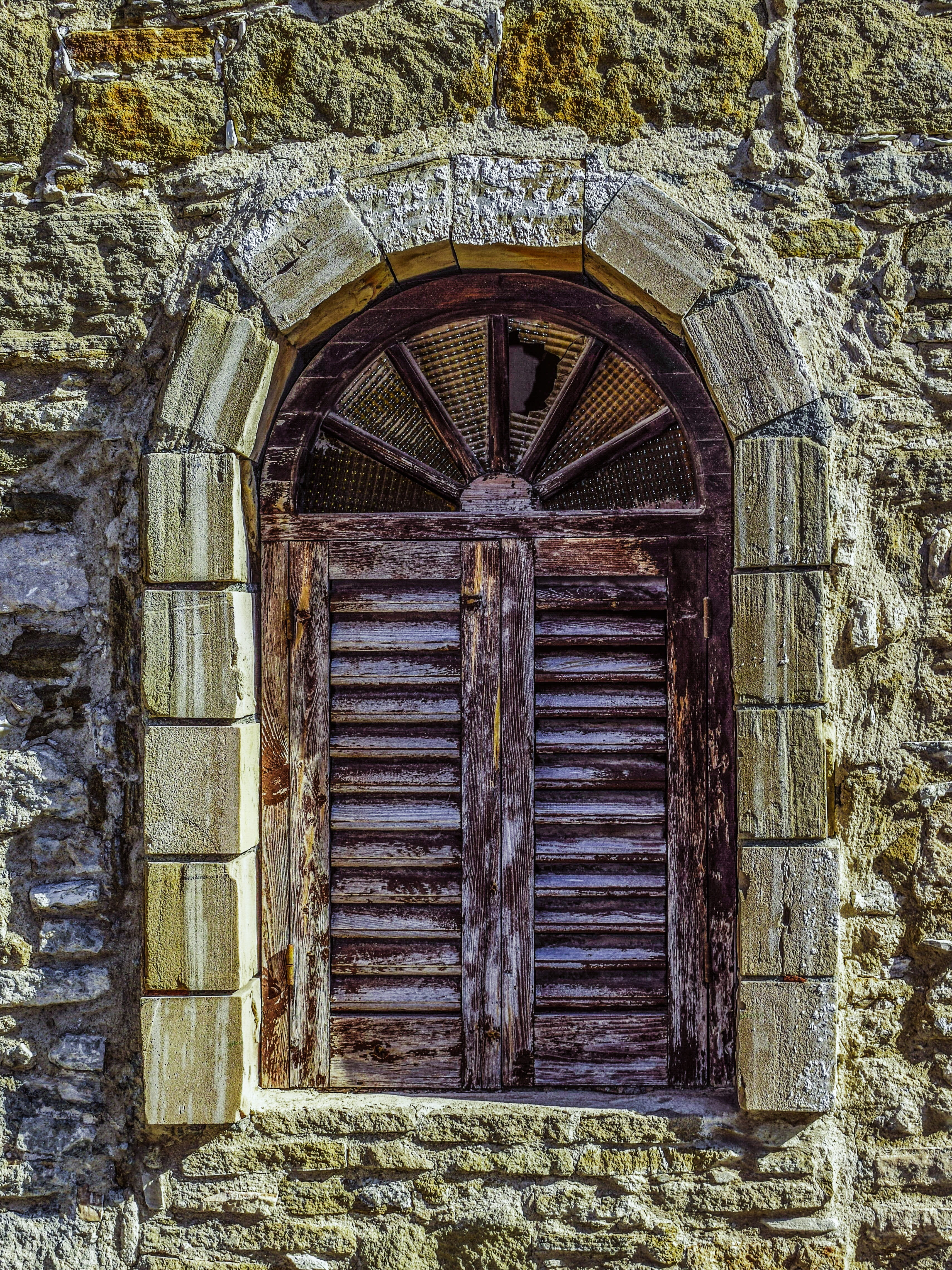 window, aged, weathered, old, decay, built structure, architecture