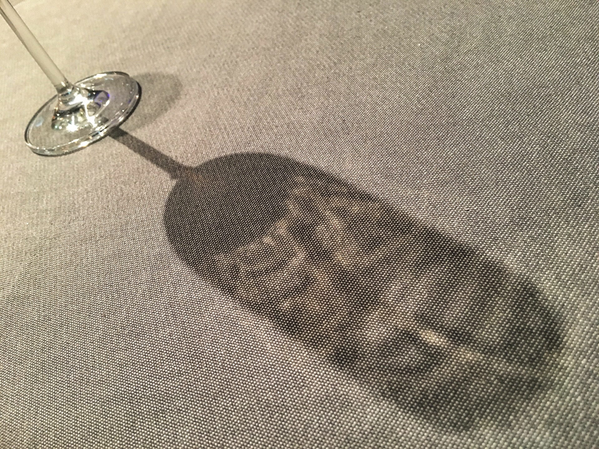 shadow, cup, light, tablecloth, texture, thread, highlights