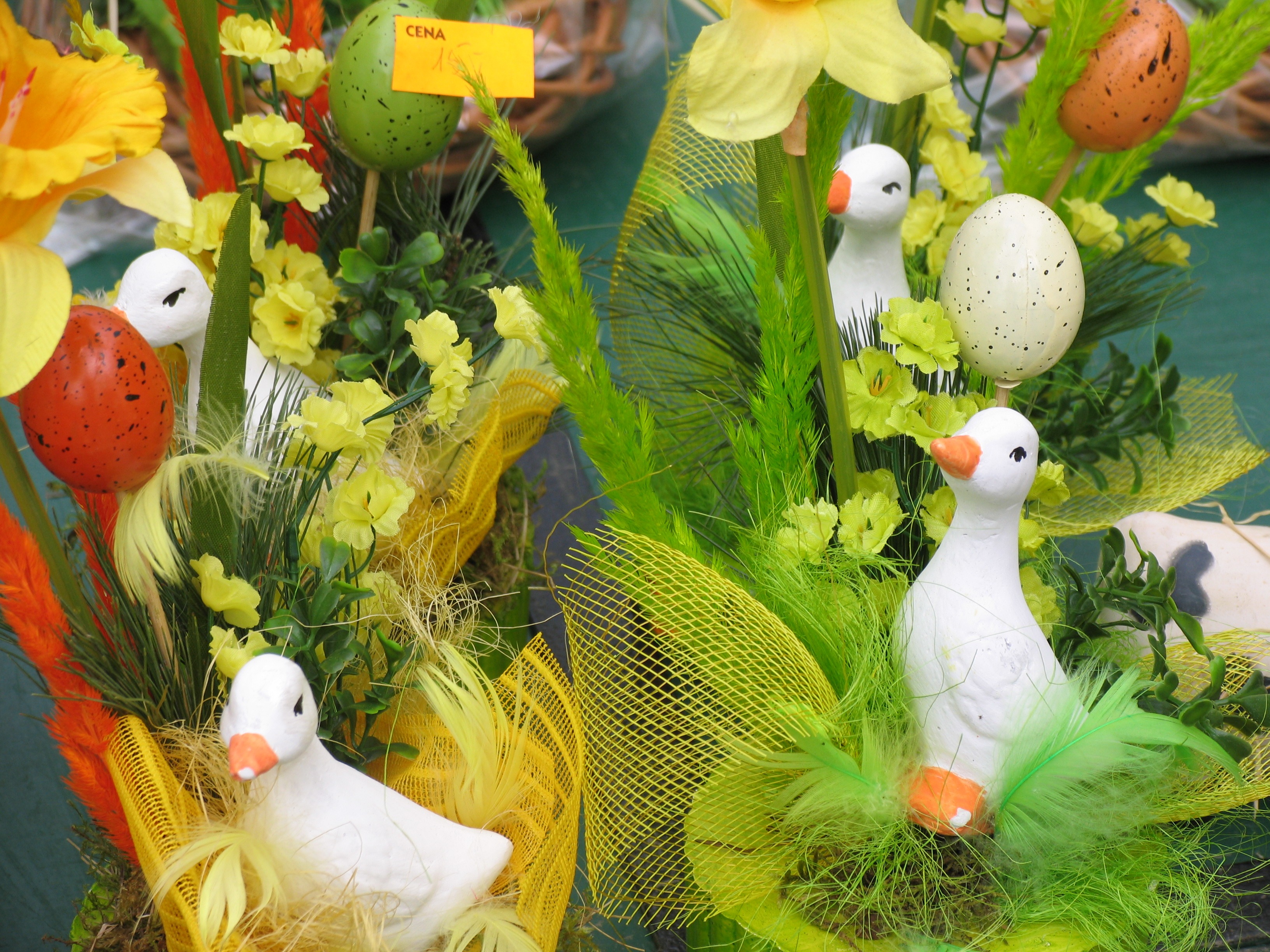 easter, egg, chicks, easter egg, easter theme, decoration, representation