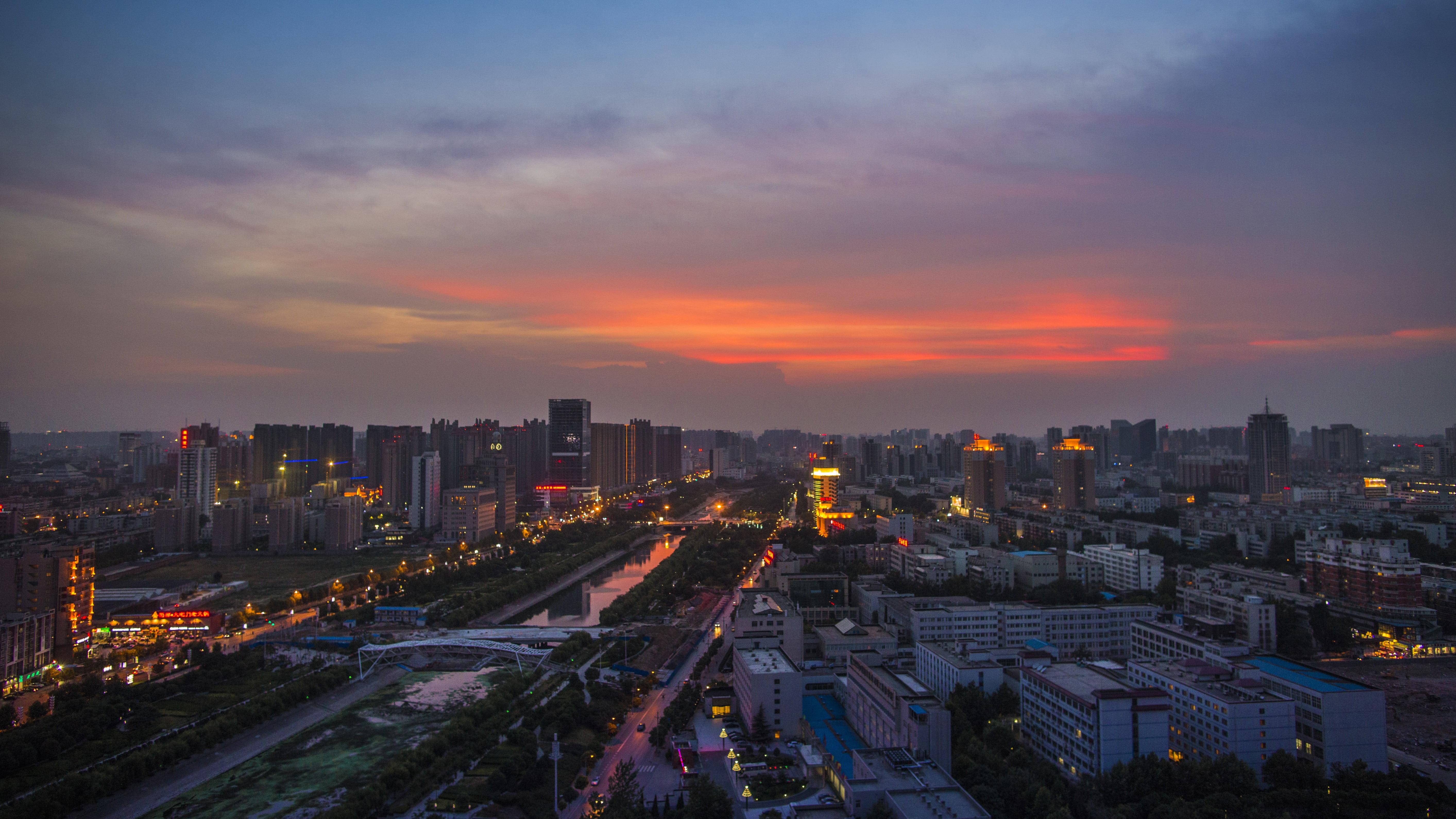 Free Download Hd Wallpaper Zhengzhou Lights Sunset City At Dusk