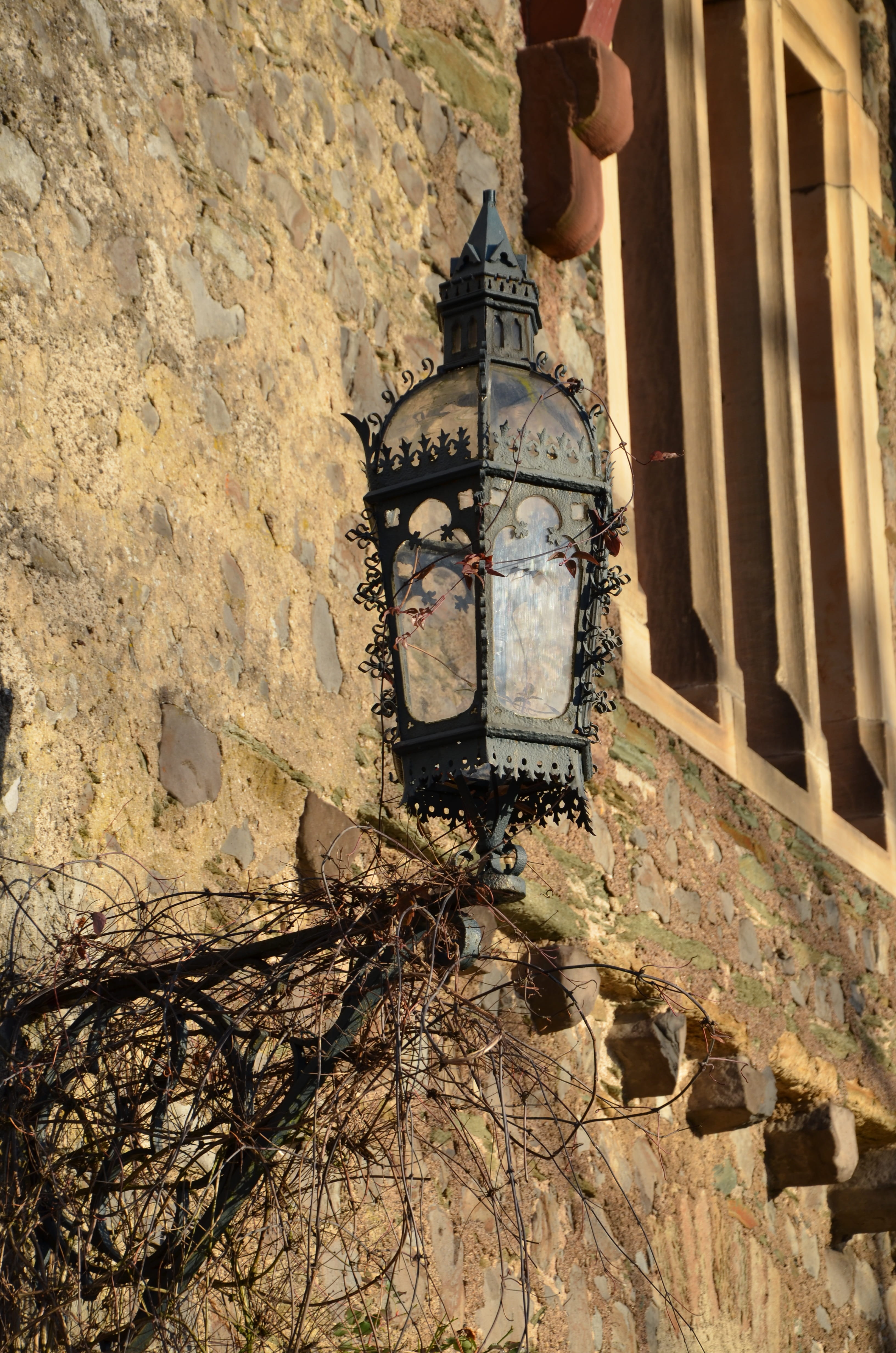 Lantern, Castle, Wall, Lighting, building, historically, architecture