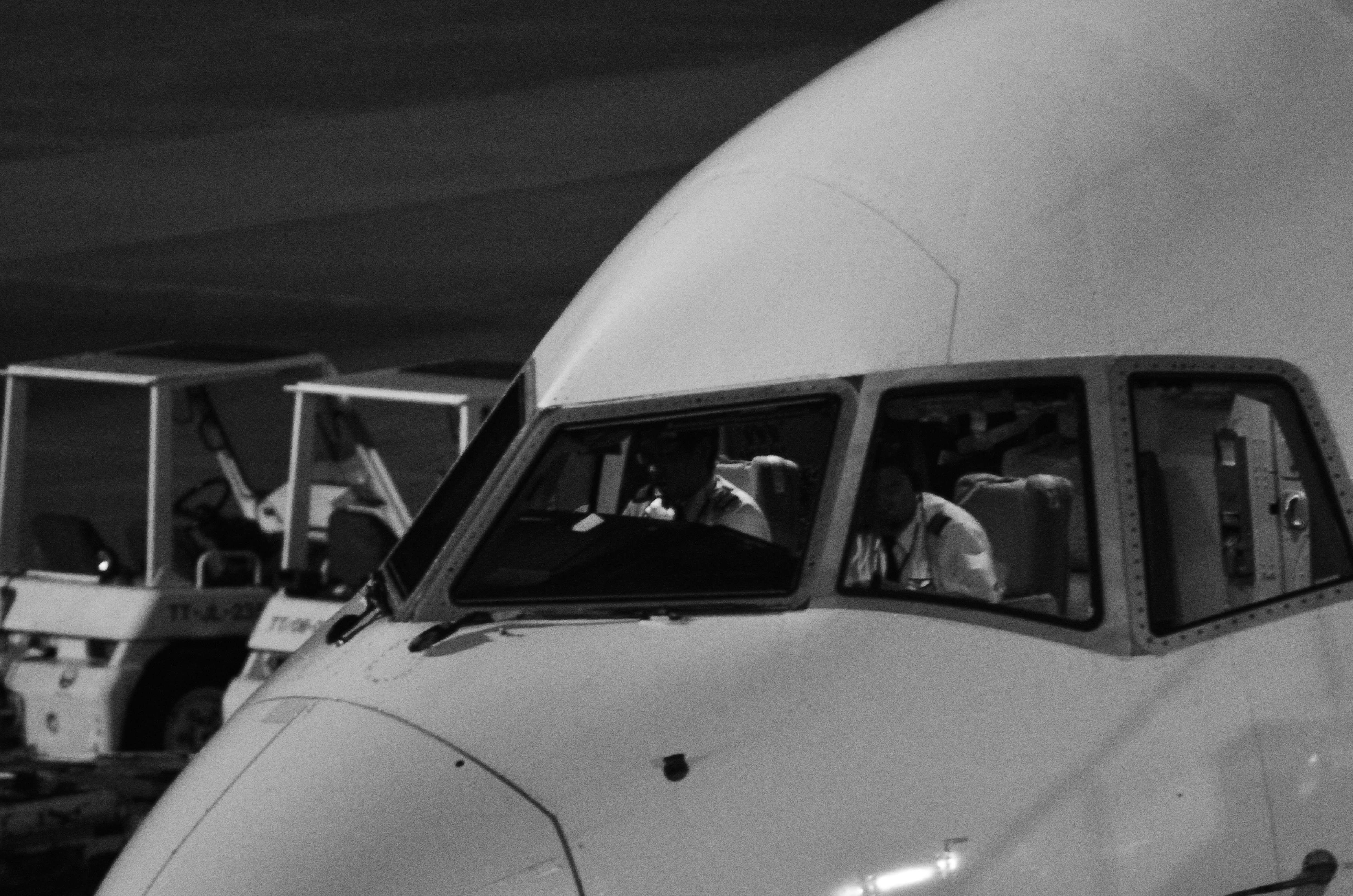 boeing, cockpit, aircraft, airplane, black and white, mode of transportation