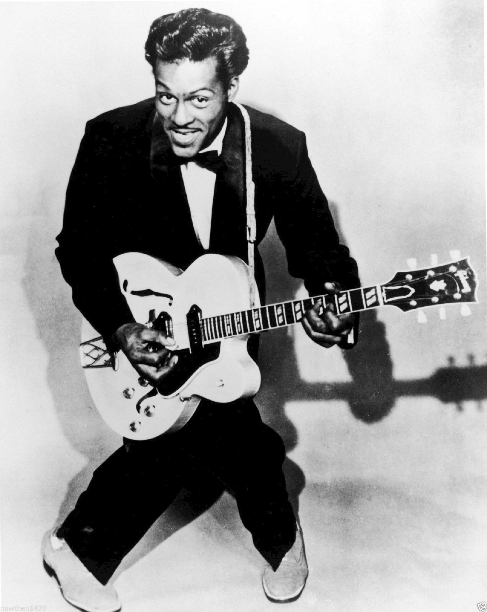 man using guitar, chuck berry, rock and roll, musician, singer