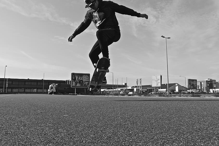 Boy, Skating, Skateboard, Tricks, man, young man, human, jump, HD wallpaper
